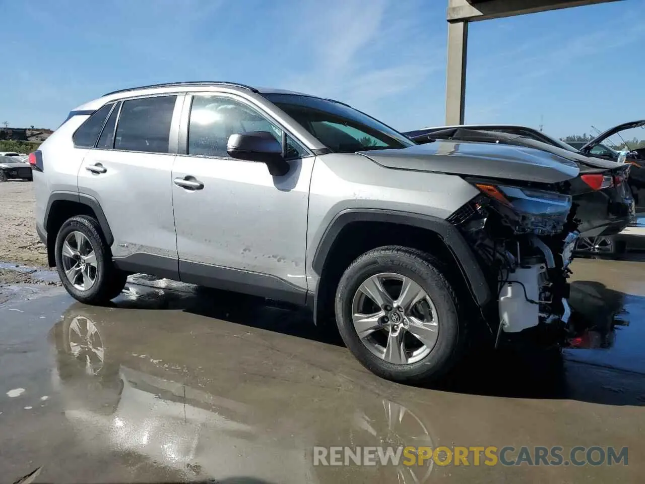 4 Фотография поврежденного автомобиля 2T3RWRFV6RW202332 TOYOTA RAV4 2024