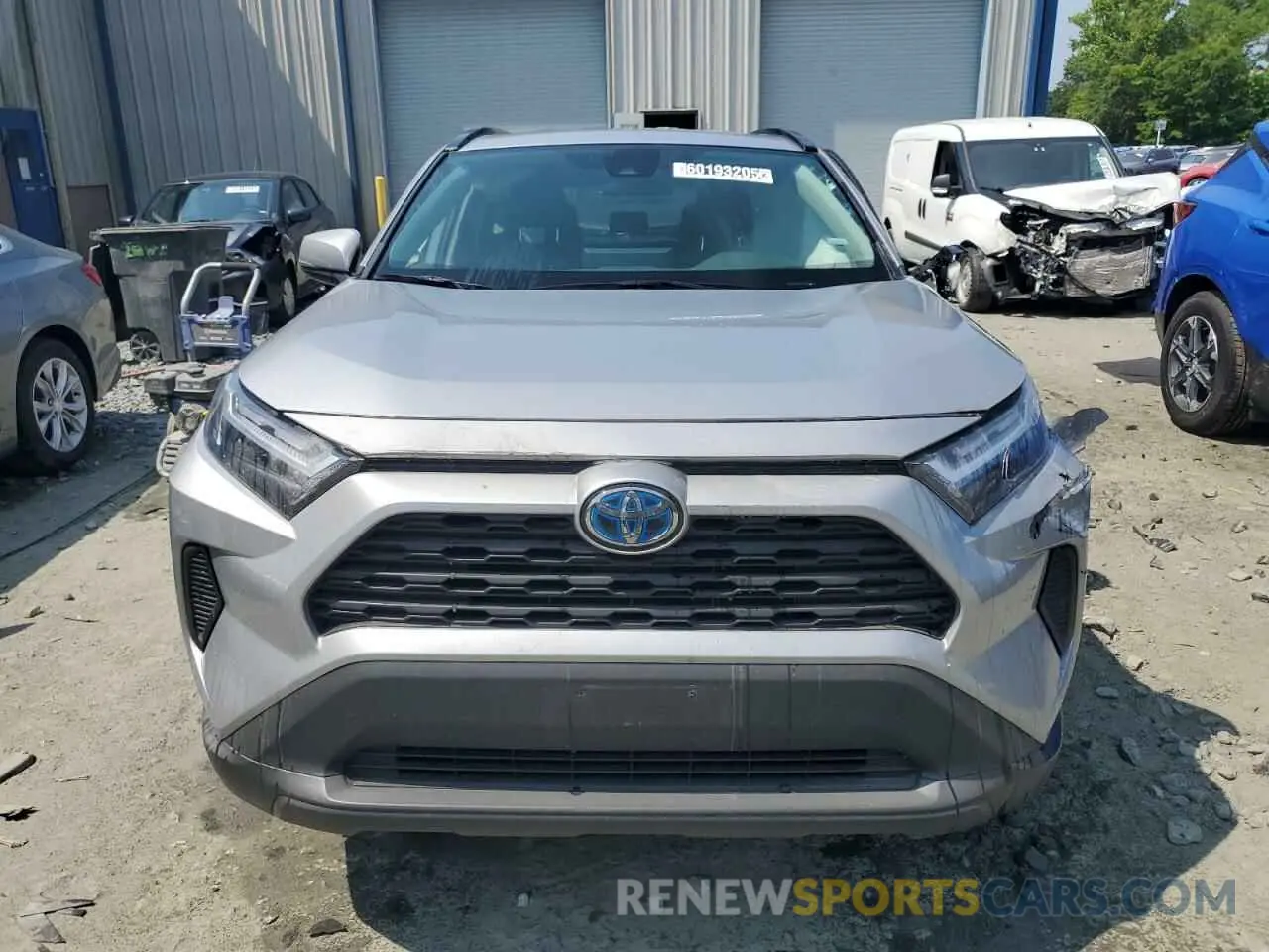 5 Photograph of a damaged car 2T3RWRFV9RW225569 TOYOTA RAV4 2024