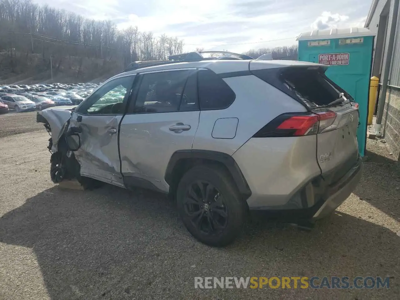 2 Photograph of a damaged car 2T3T6RFV5RW080925 TOYOTA RAV4 2024