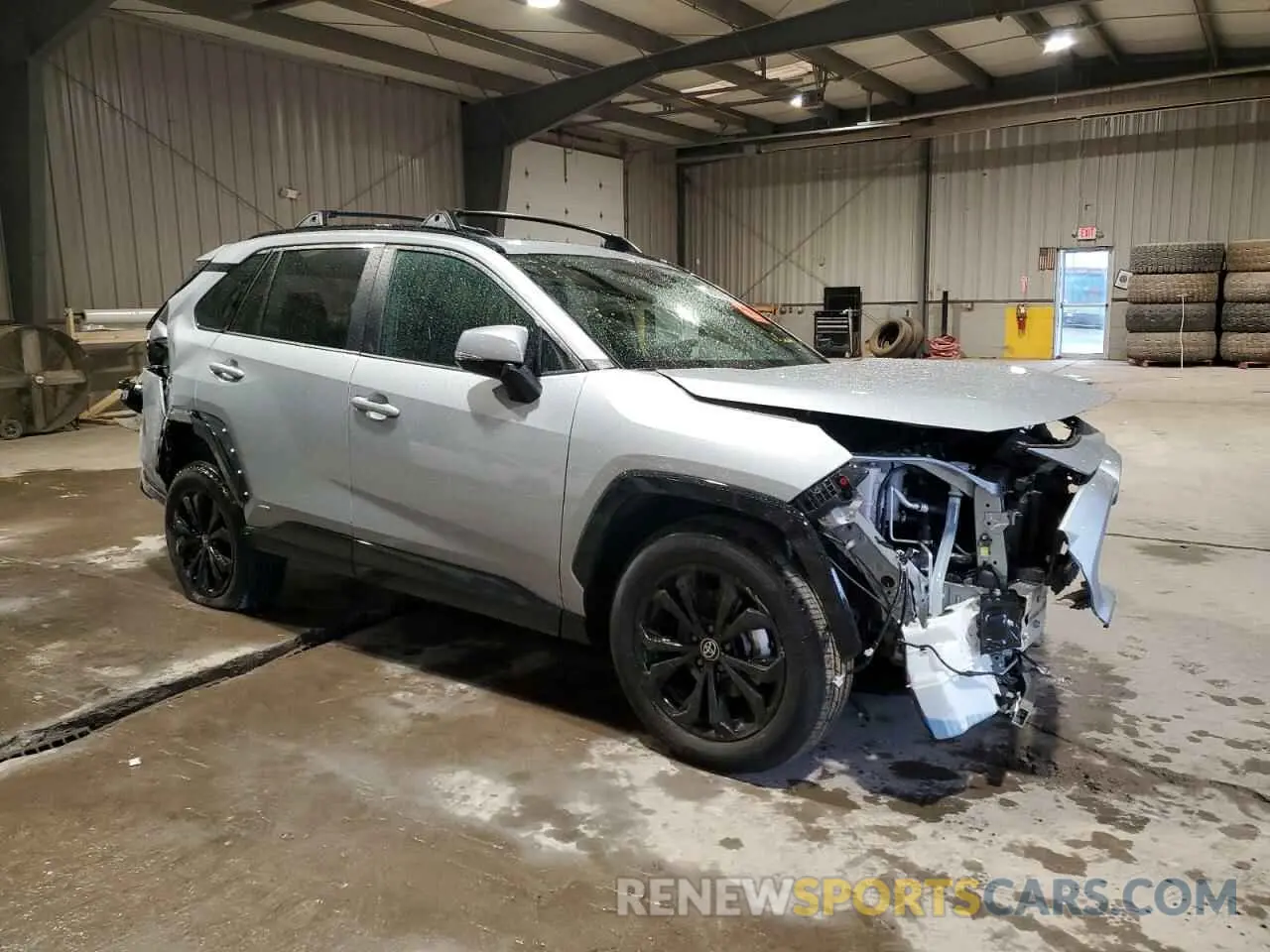 4 Photograph of a damaged car 2T3T6RFV5RW080925 TOYOTA RAV4 2024