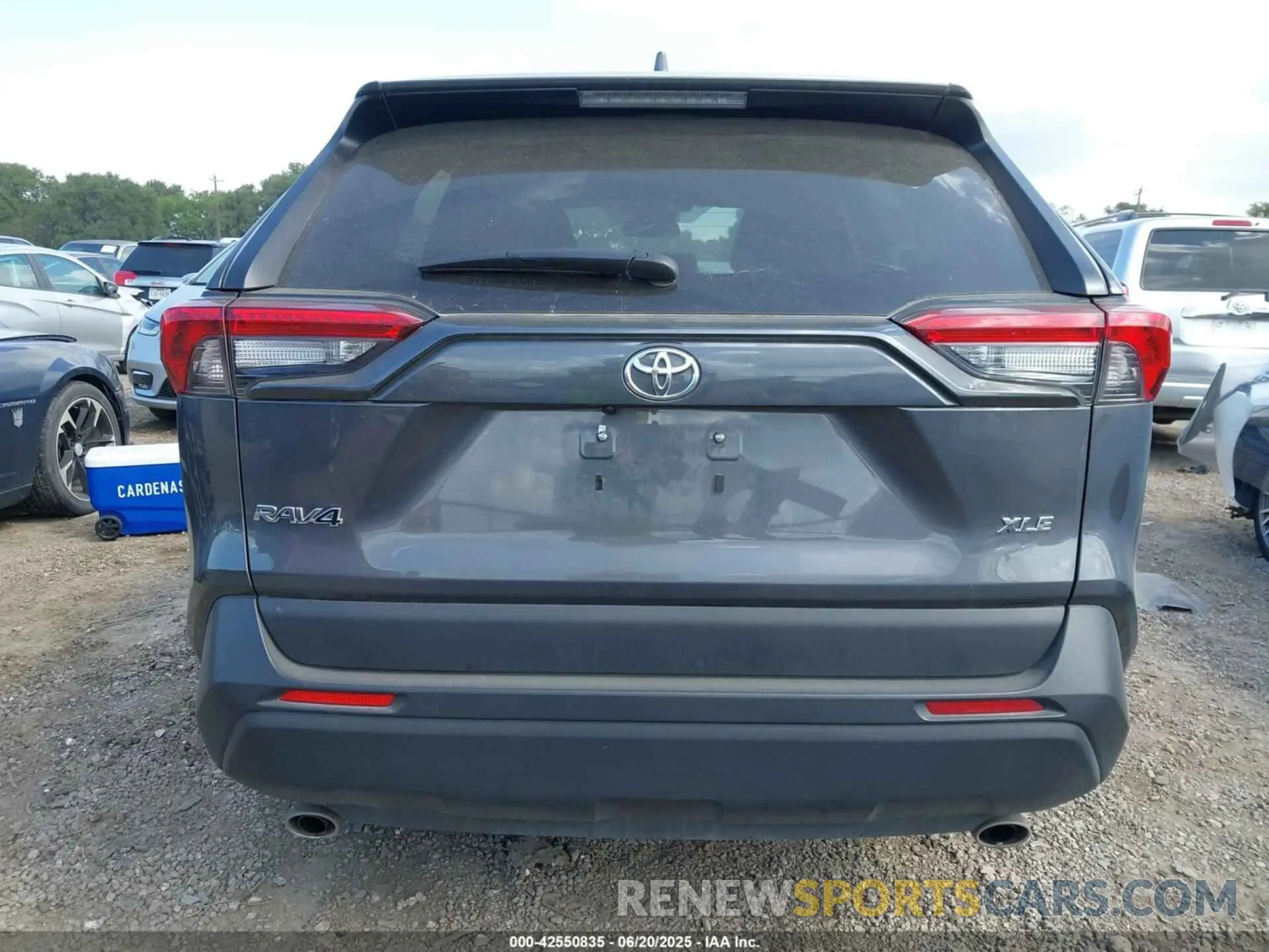 15 Photograph of a damaged car 2T3W1RFV0RW329093 TOYOTA RAV4 2024