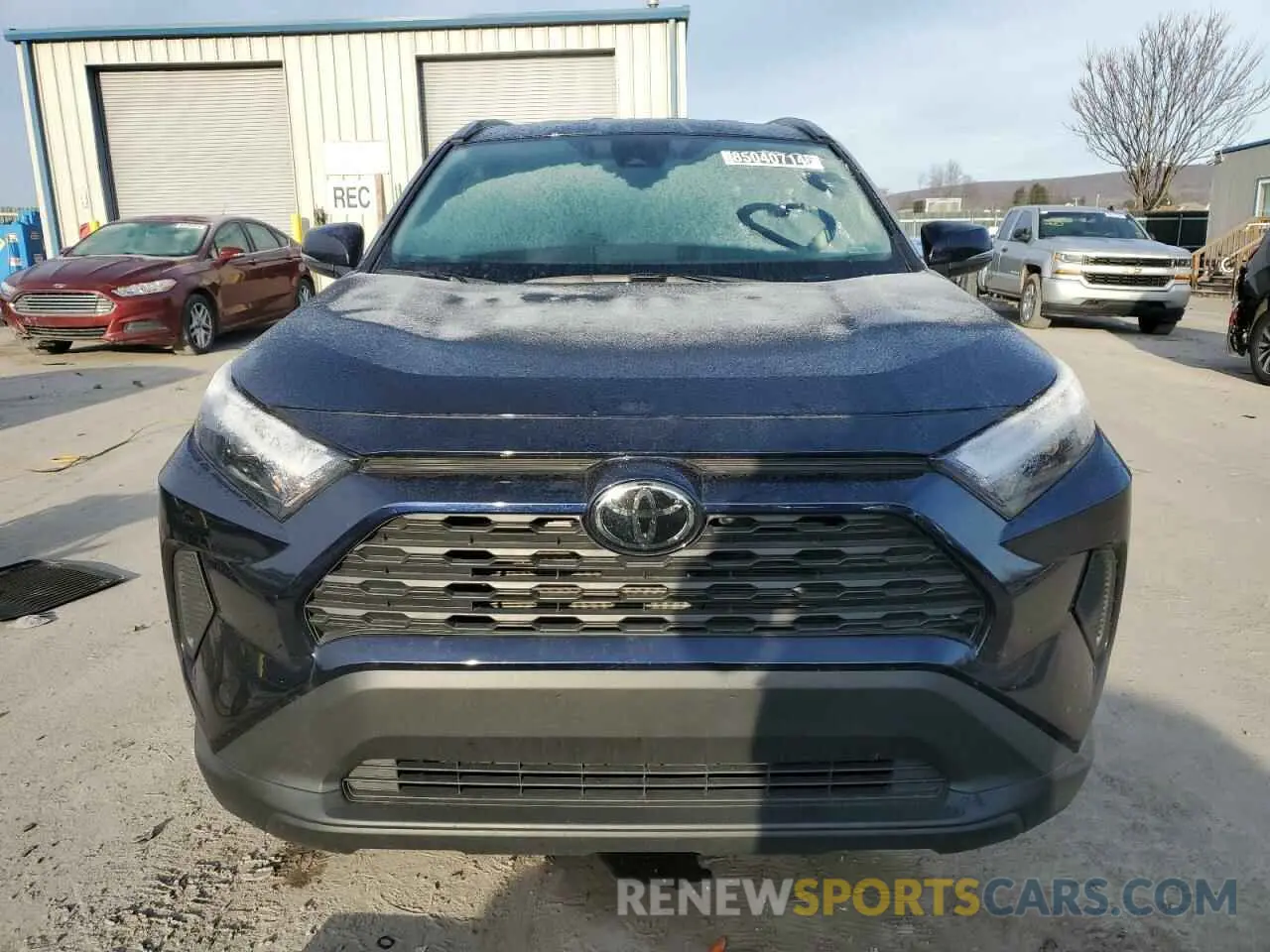 5 Фотография поврежденного автомобиля 2T3W1RFV0RW334410 TOYOTA RAV4 2024