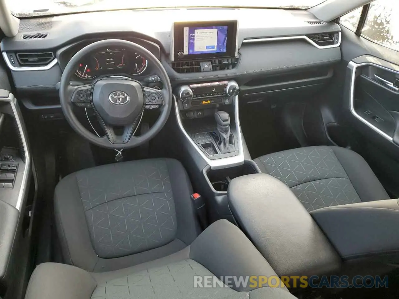 8 Фотография поврежденного автомобиля 2T3W1RFV0RW334410 TOYOTA RAV4 2024