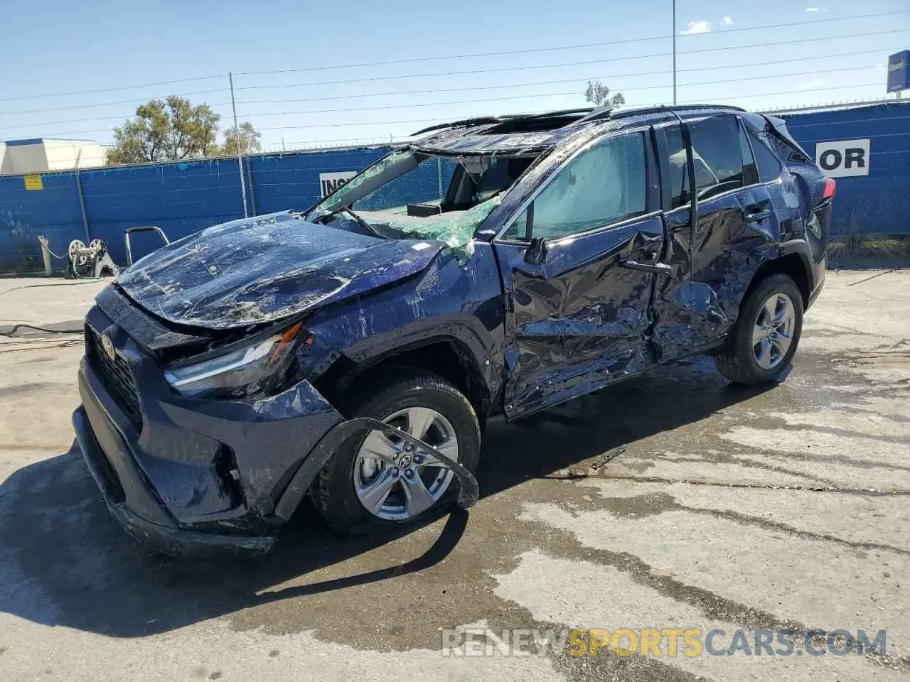 1 Фотография поврежденного автомобиля 2T3W1RFV0RW347853 TOYOTA RAV4 2024
