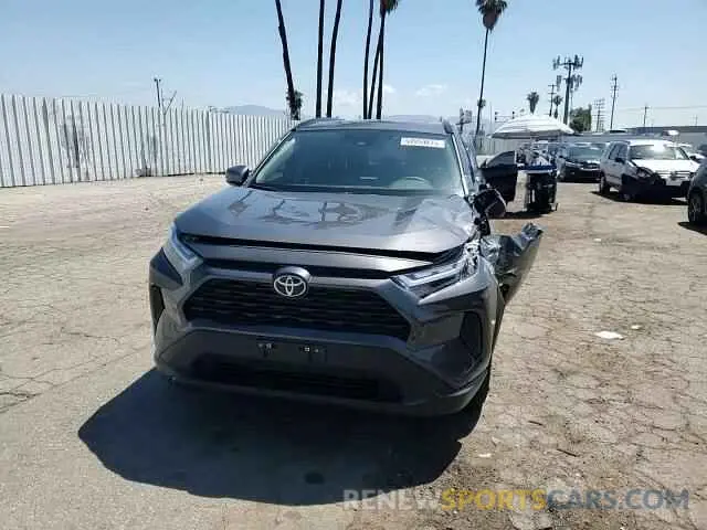 14 Photograph of a damaged car 2T3W1RFV0RW364474 TOYOTA RAV4 2024