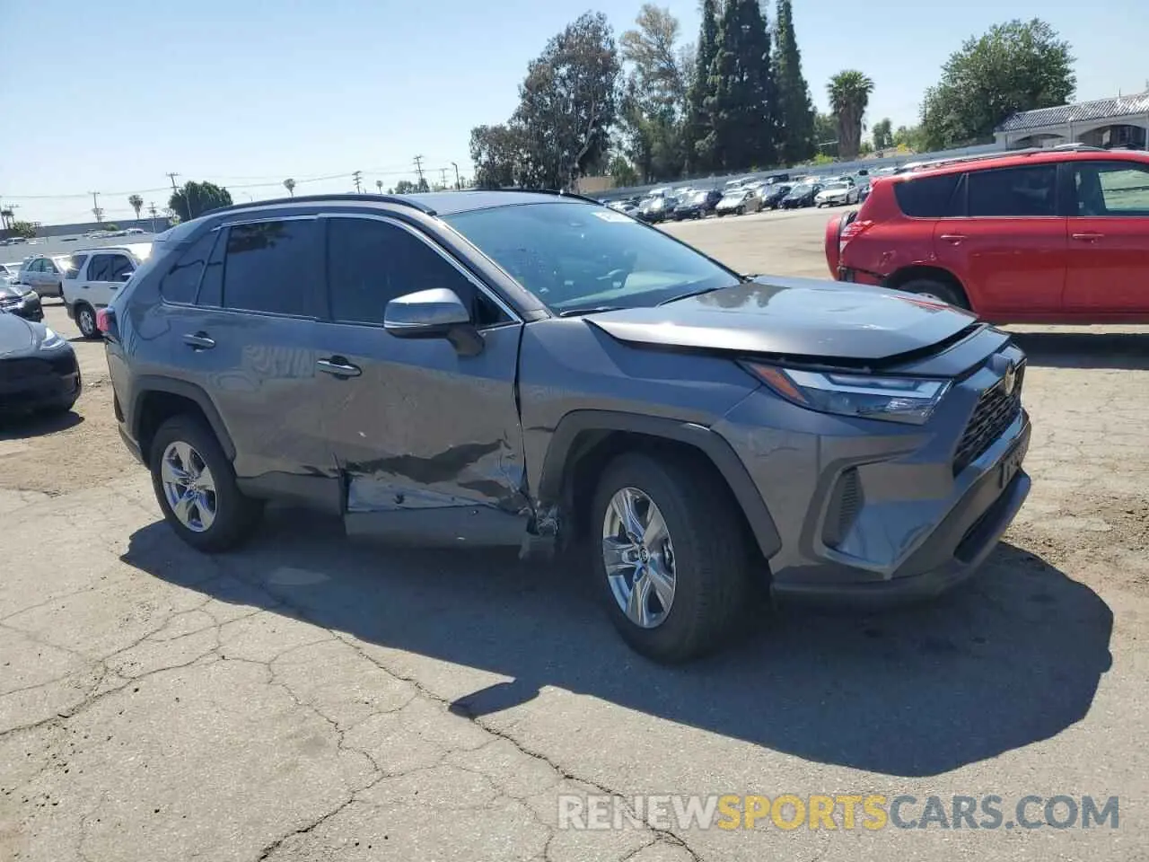 4 Photograph of a damaged car 2T3W1RFV0RW364474 TOYOTA RAV4 2024