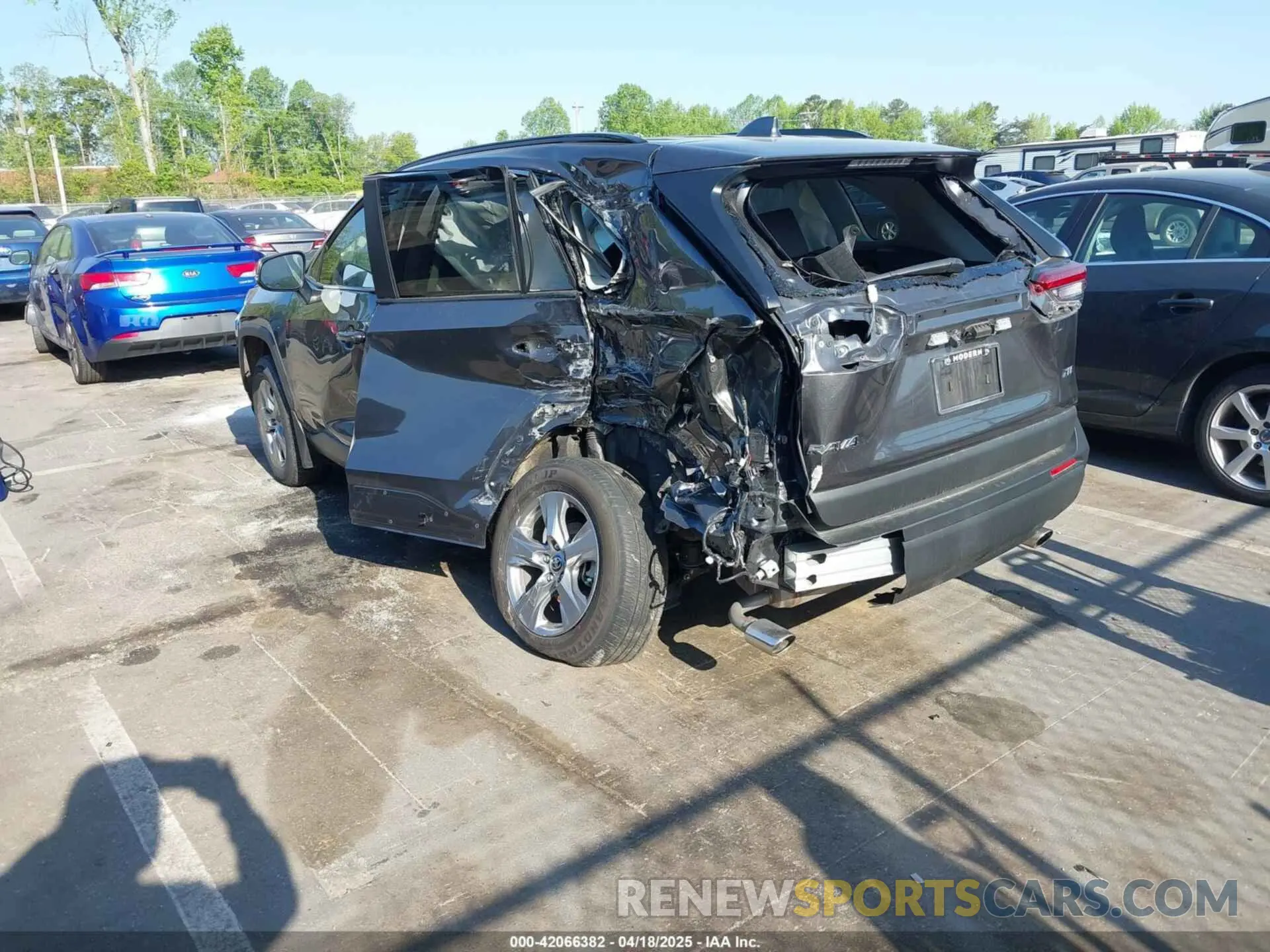 3 Photograph of a damaged car 2T3W1RFV2RC267844 TOYOTA RAV4 2024