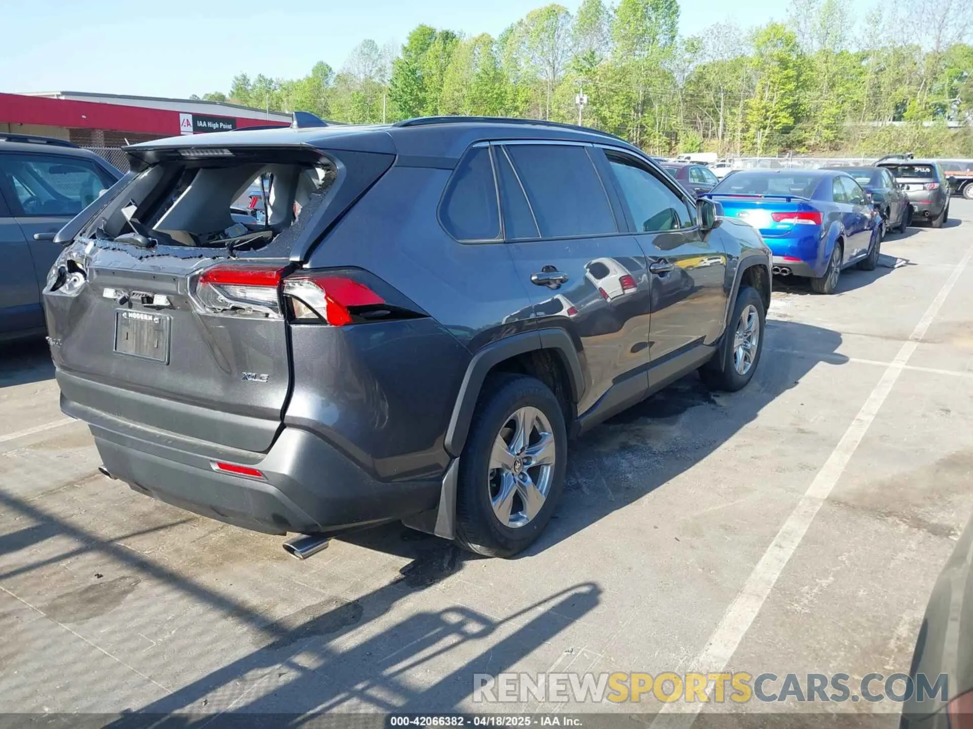 4 Photograph of a damaged car 2T3W1RFV2RC267844 TOYOTA RAV4 2024