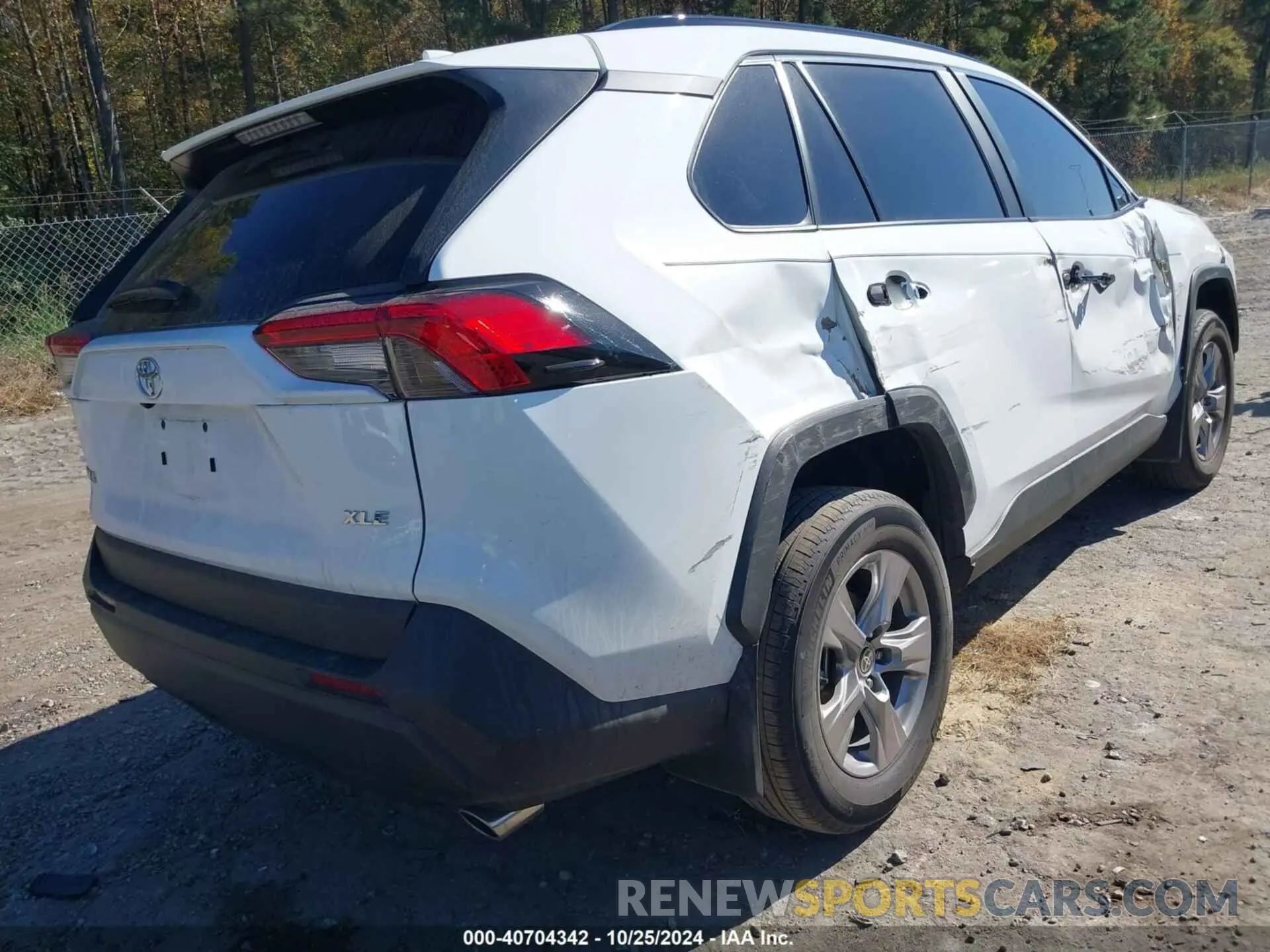 4 Фотография поврежденного автомобиля 2T3W1RFV2RC274356 TOYOTA RAV4 2024