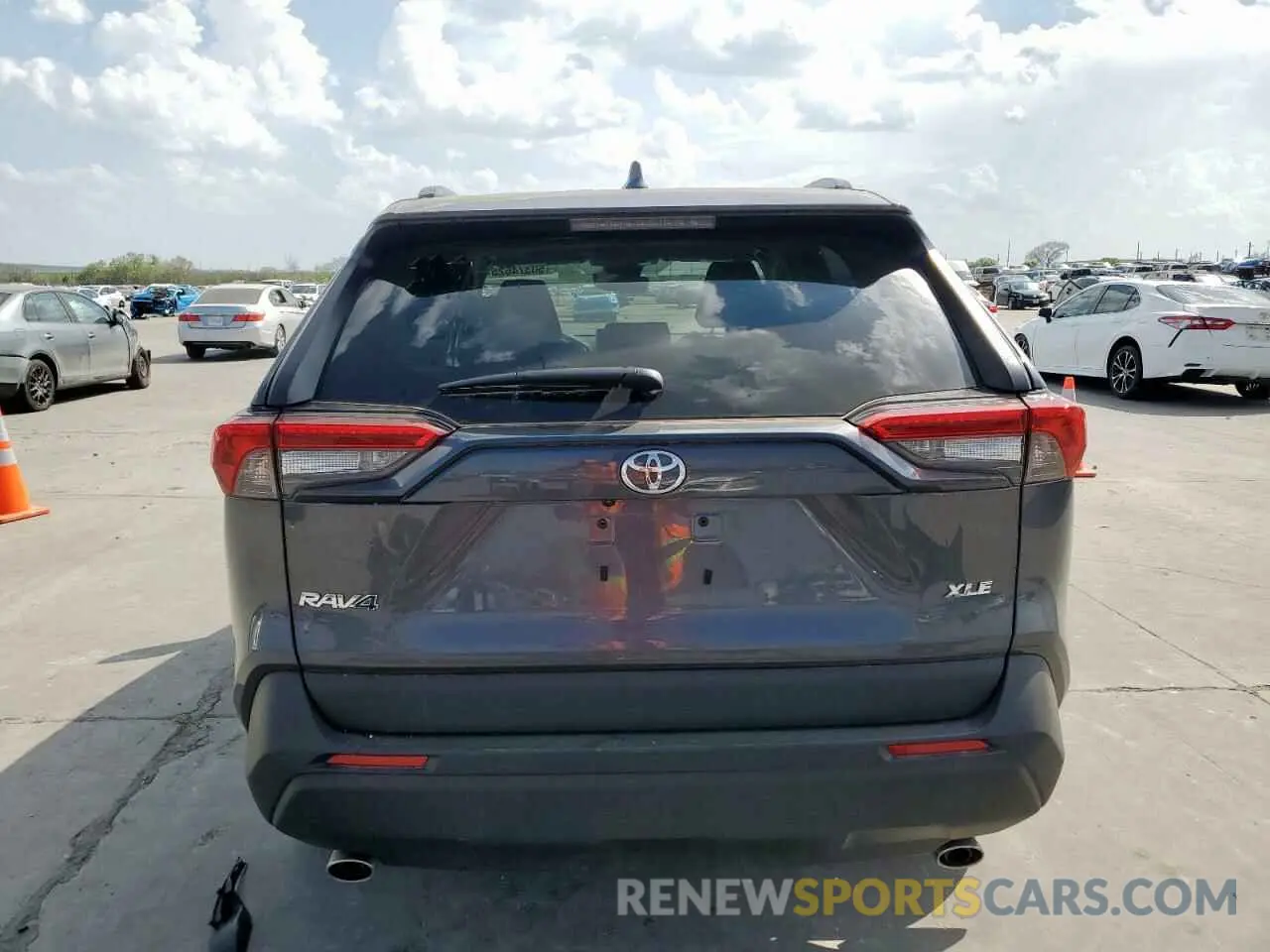6 Photograph of a damaged car 2T3W1RFV2RC277693 TOYOTA RAV4 2024