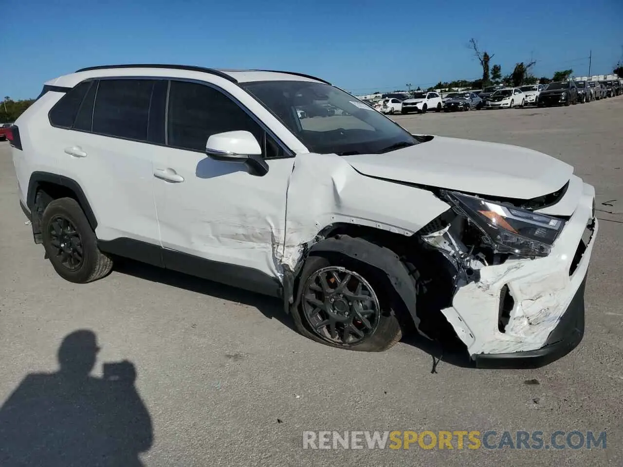 4 Photograph of a damaged car 2T3W1RFV2RW304535 TOYOTA RAV4 2024