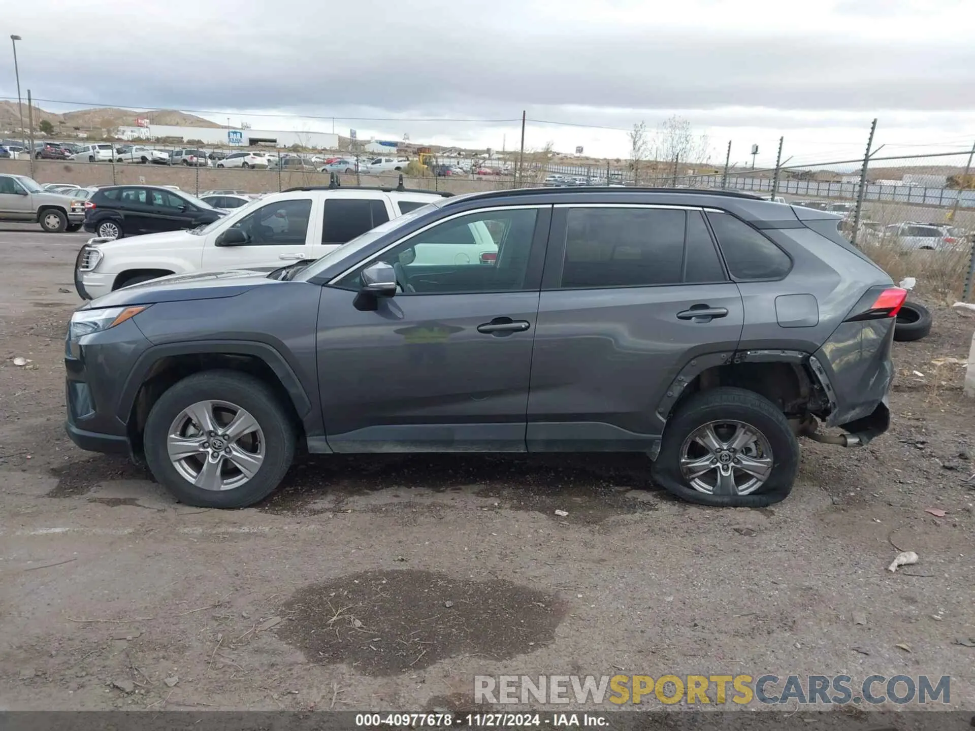 14 Photograph of a damaged car 2T3W1RFV2RW323926 TOYOTA RAV4 2024