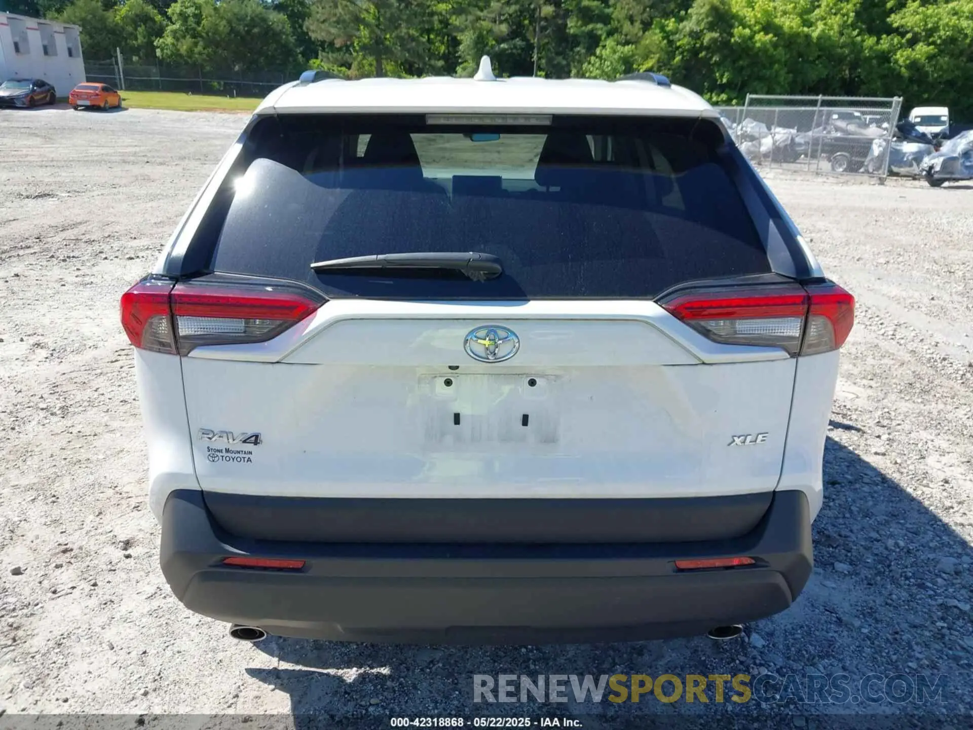 16 Photograph of a damaged car 2T3W1RFV3RC265116 TOYOTA RAV4 2024