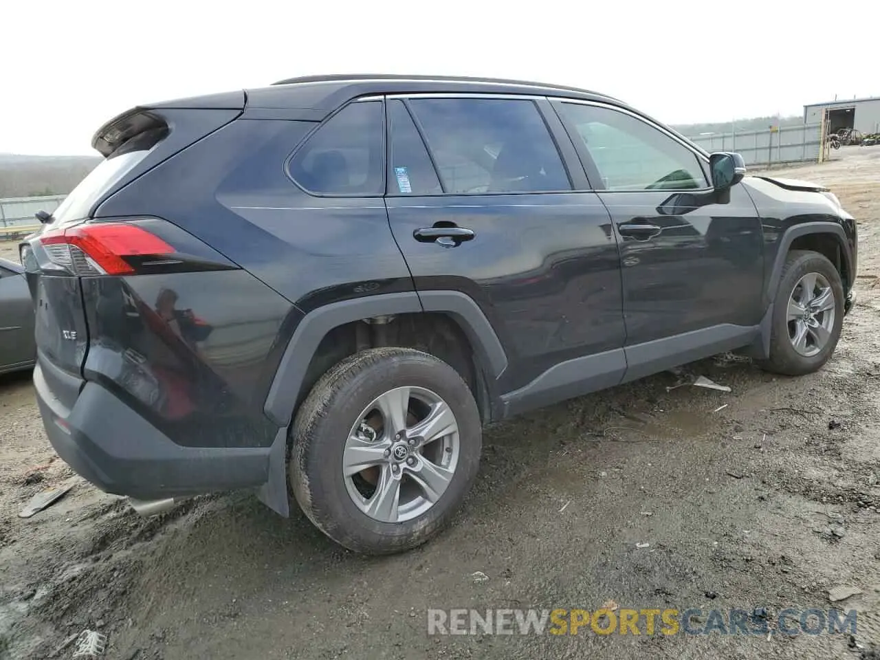 3 Фотография поврежденного автомобиля 2T3W1RFV3RC275337 TOYOTA RAV4 2024