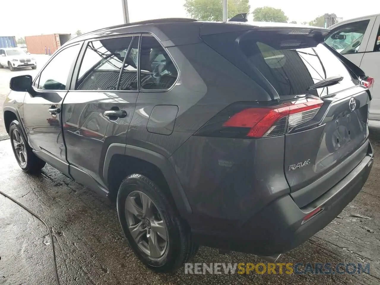 2 Photograph of a damaged car 2T3W1RFV3RC280702 TOYOTA RAV4 2024