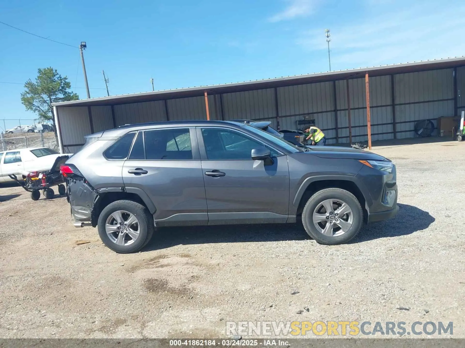 14 Photograph of a damaged car 2T3W1RFV3RW308075 TOYOTA RAV4 2024