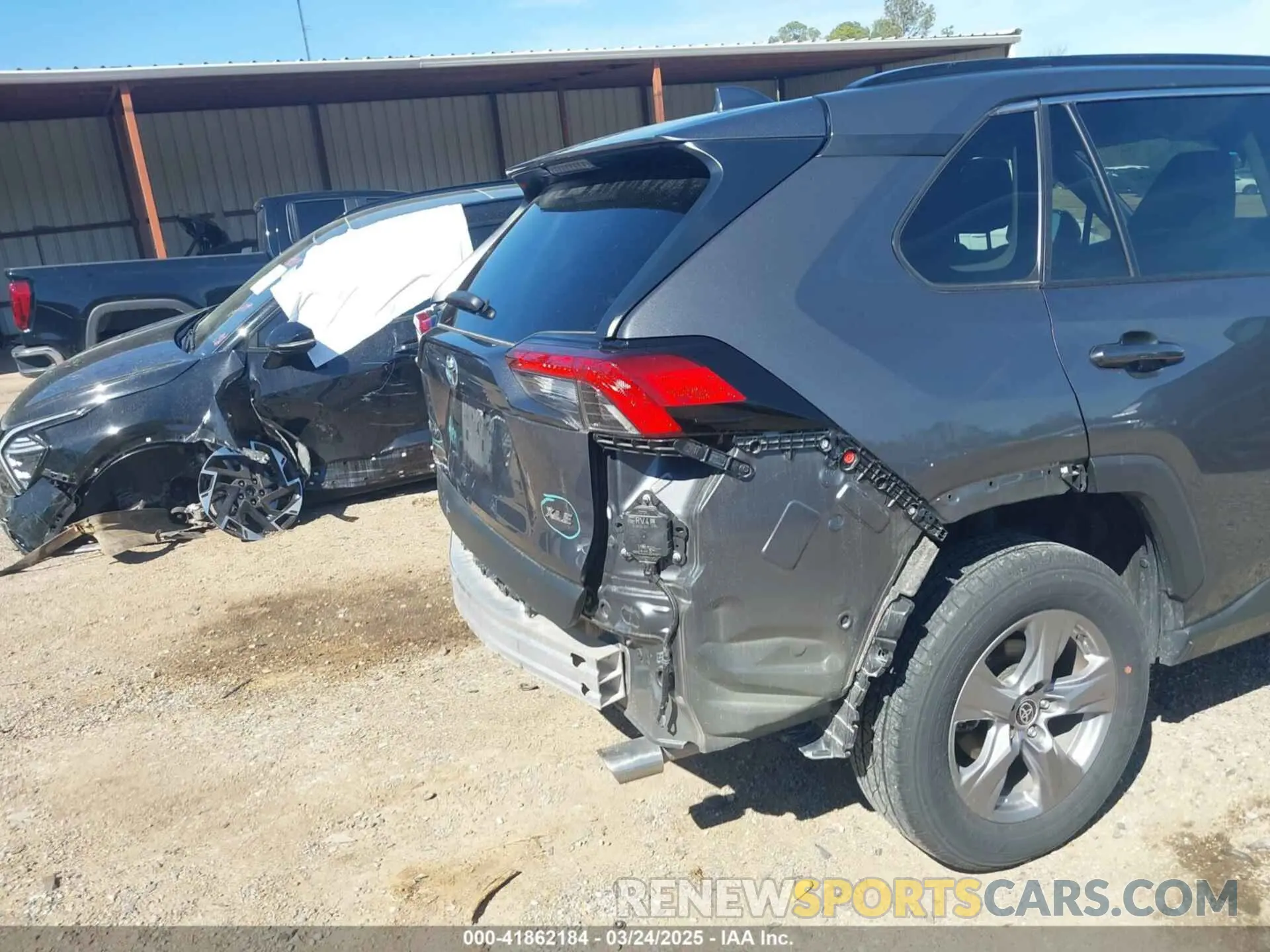 19 Photograph of a damaged car 2T3W1RFV3RW308075 TOYOTA RAV4 2024