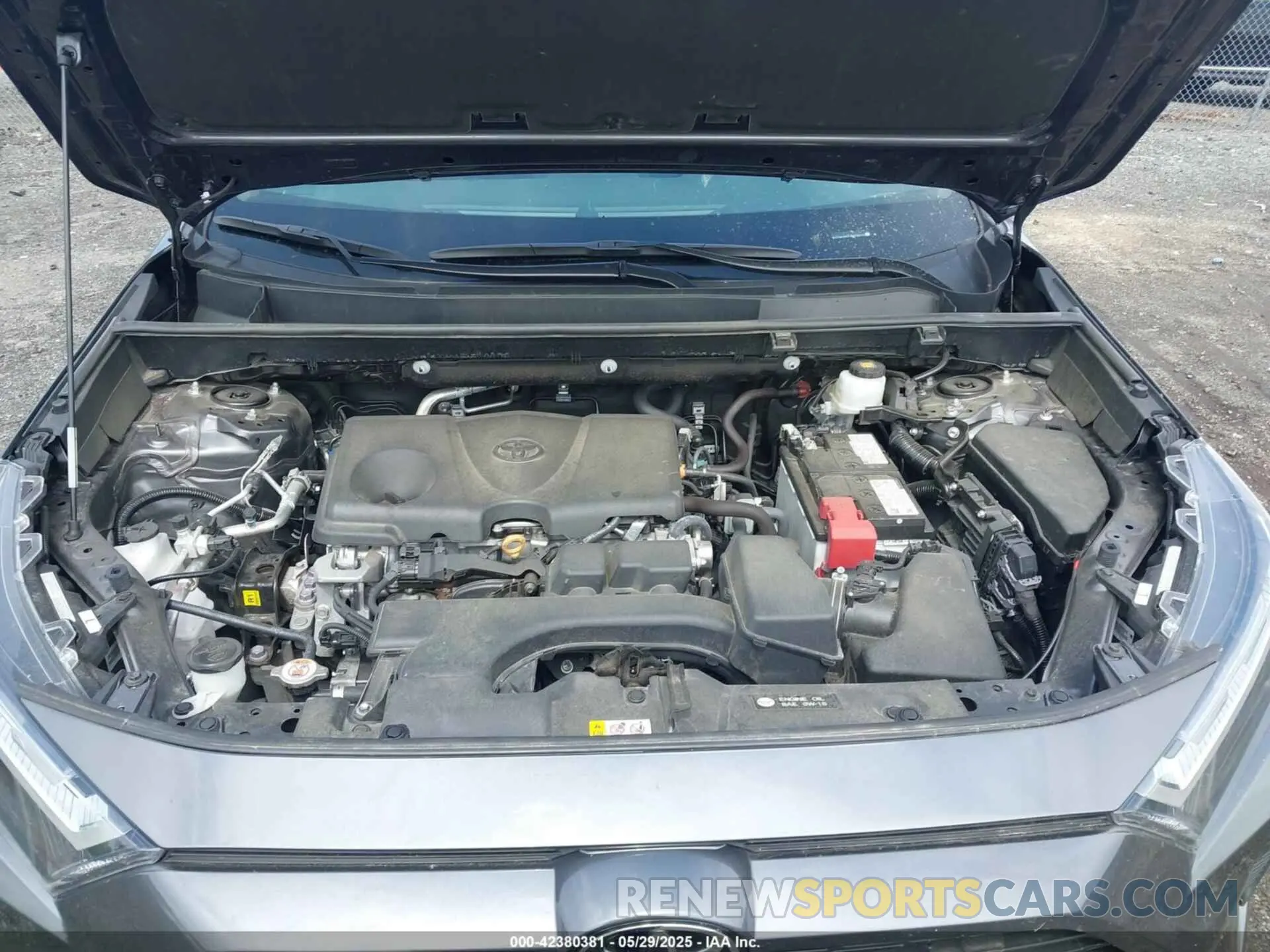 10 Фотография поврежденного автомобиля 2T3W1RFV3RW334434 TOYOTA RAV4 2024