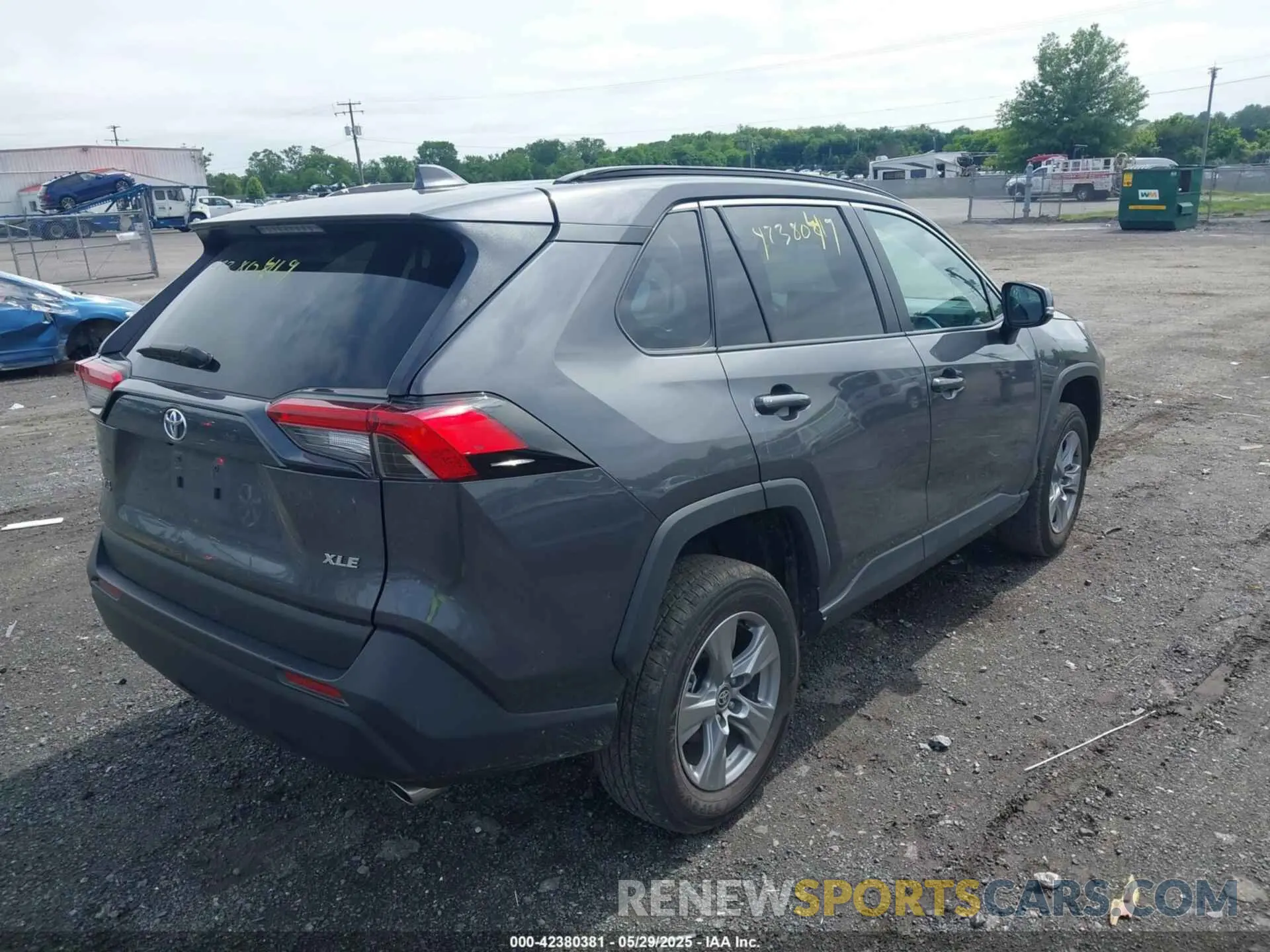 4 Фотография поврежденного автомобиля 2T3W1RFV3RW334434 TOYOTA RAV4 2024