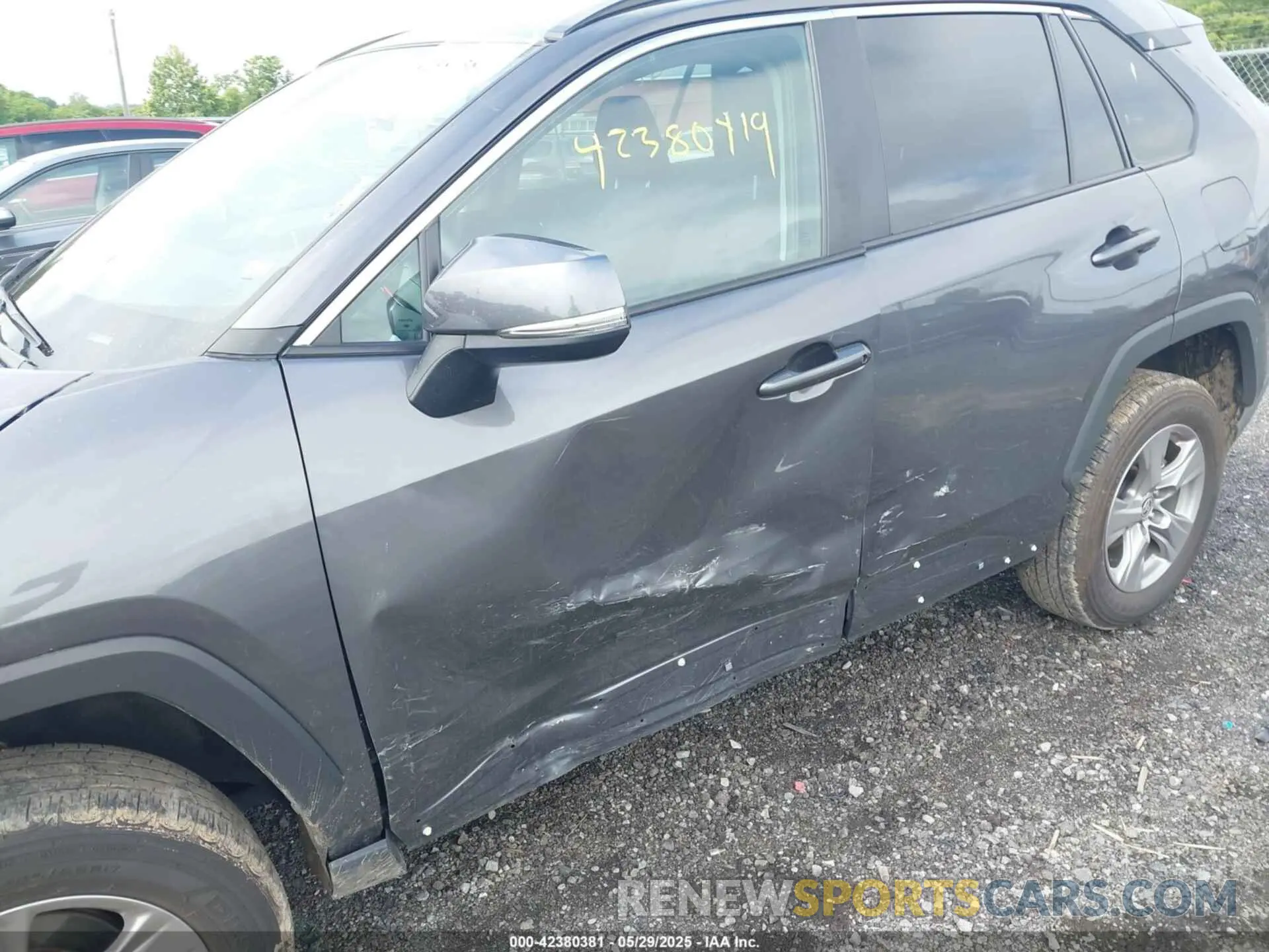 6 Фотография поврежденного автомобиля 2T3W1RFV3RW334434 TOYOTA RAV4 2024