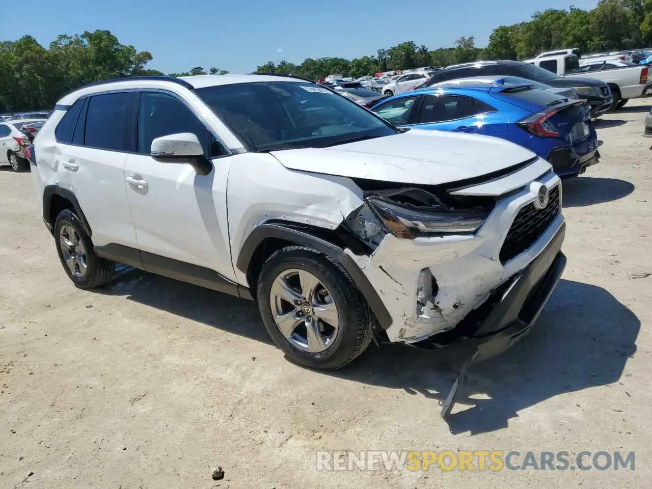 4 Фотография поврежденного автомобиля 2T3W1RFV4RC272298 TOYOTA RAV4 2024