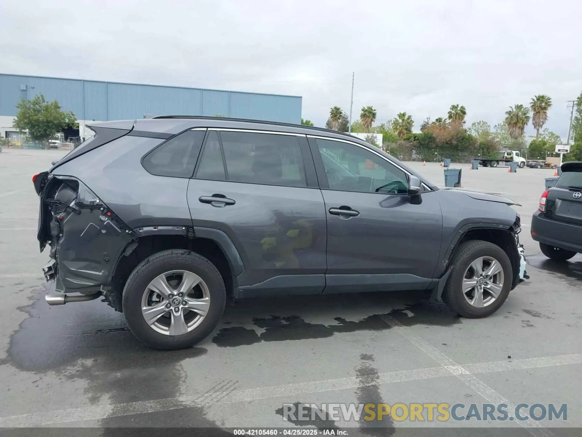 14 Photograph of a damaged car 2T3W1RFV4RC272706 TOYOTA RAV4 2024