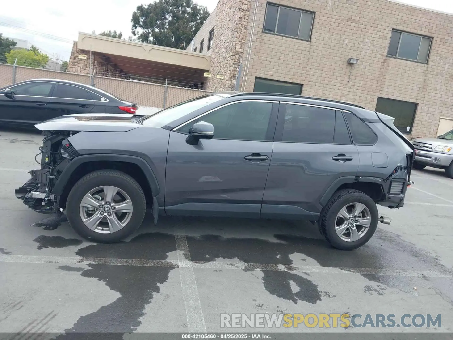 15 Photograph of a damaged car 2T3W1RFV4RC272706 TOYOTA RAV4 2024