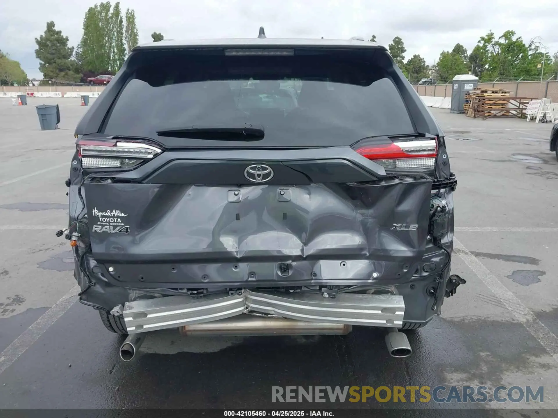 17 Photograph of a damaged car 2T3W1RFV4RC272706 TOYOTA RAV4 2024