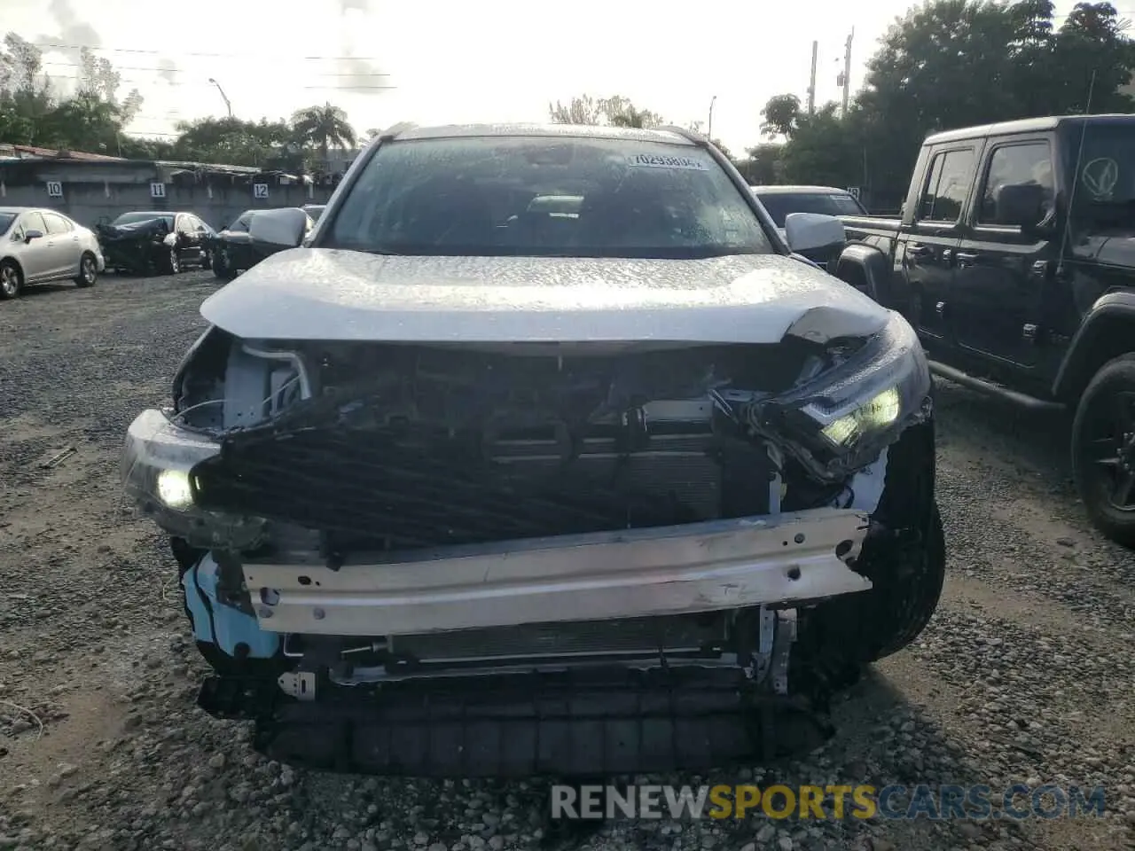 5 Photograph of a damaged car 2T3W1RFV4RC277730 TOYOTA RAV4 2024