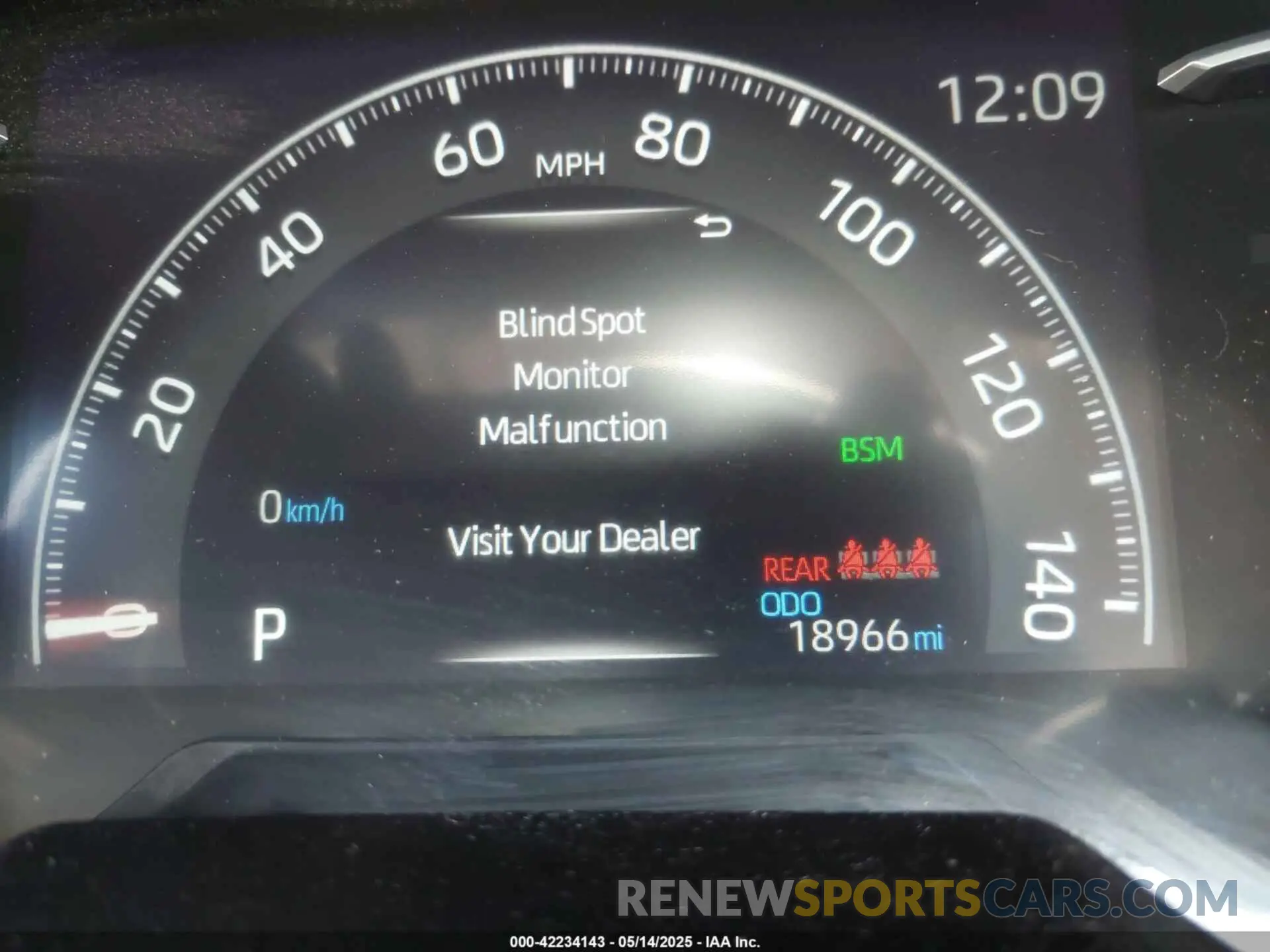 16 Фотография поврежденного автомобиля 2T3W1RFV4RW312779 TOYOTA RAV4 2024