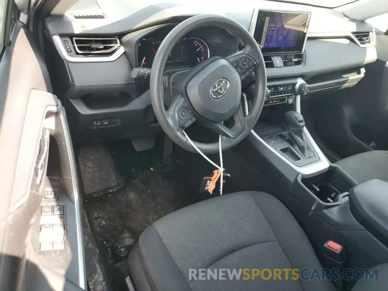 8 Фотография поврежденного автомобиля 2T3W1RFV4RW329422 TOYOTA RAV4 2024