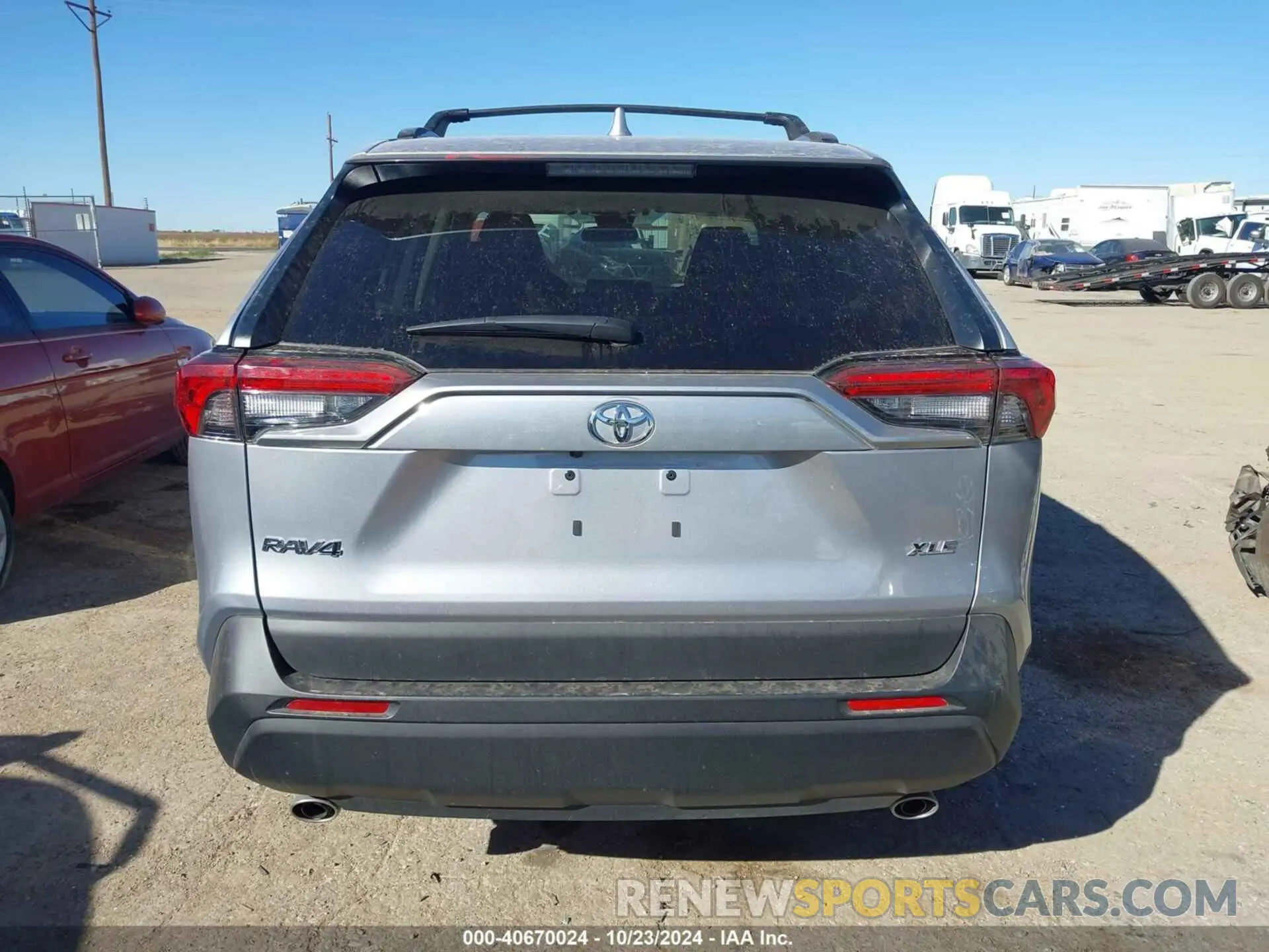 17 Photograph of a damaged car 2T3W1RFV5RC278062 TOYOTA RAV4 2024