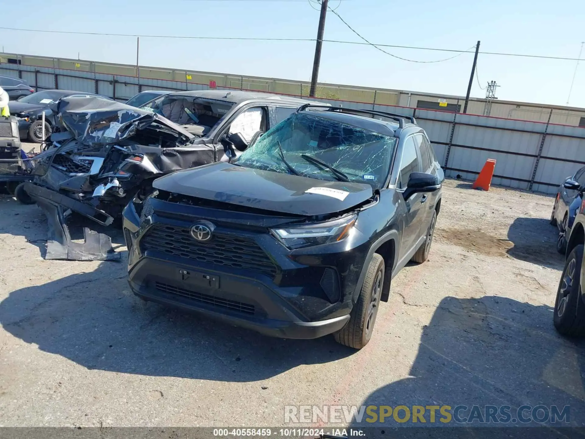 2 Фотография поврежденного автомобиля 2T3W1RFV6RC252909 TOYOTA RAV4 2024