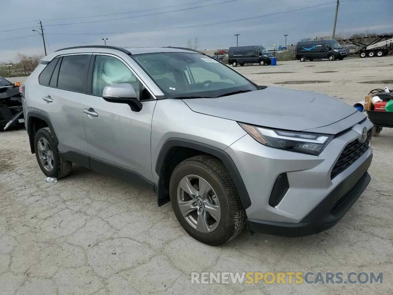 4 Photograph of a damaged car 2T3W1RFV6RC253848 TOYOTA RAV4 2024