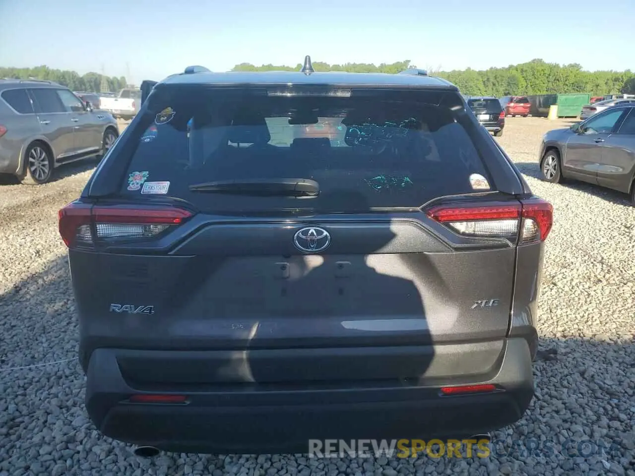 6 Photograph of a damaged car 2T3W1RFV6RC258628 TOYOTA RAV4 2024