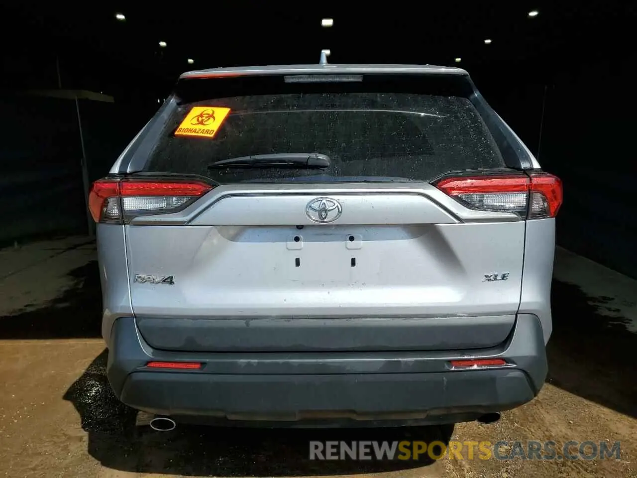 6 Photograph of a damaged car 2T3W1RFV6RC272609 TOYOTA RAV4 2024