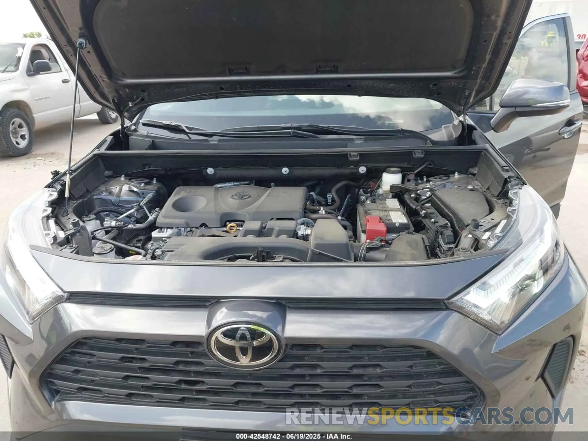 10 Photograph of a damaged car 2T3W1RFV6RC274036 TOYOTA RAV4 2024