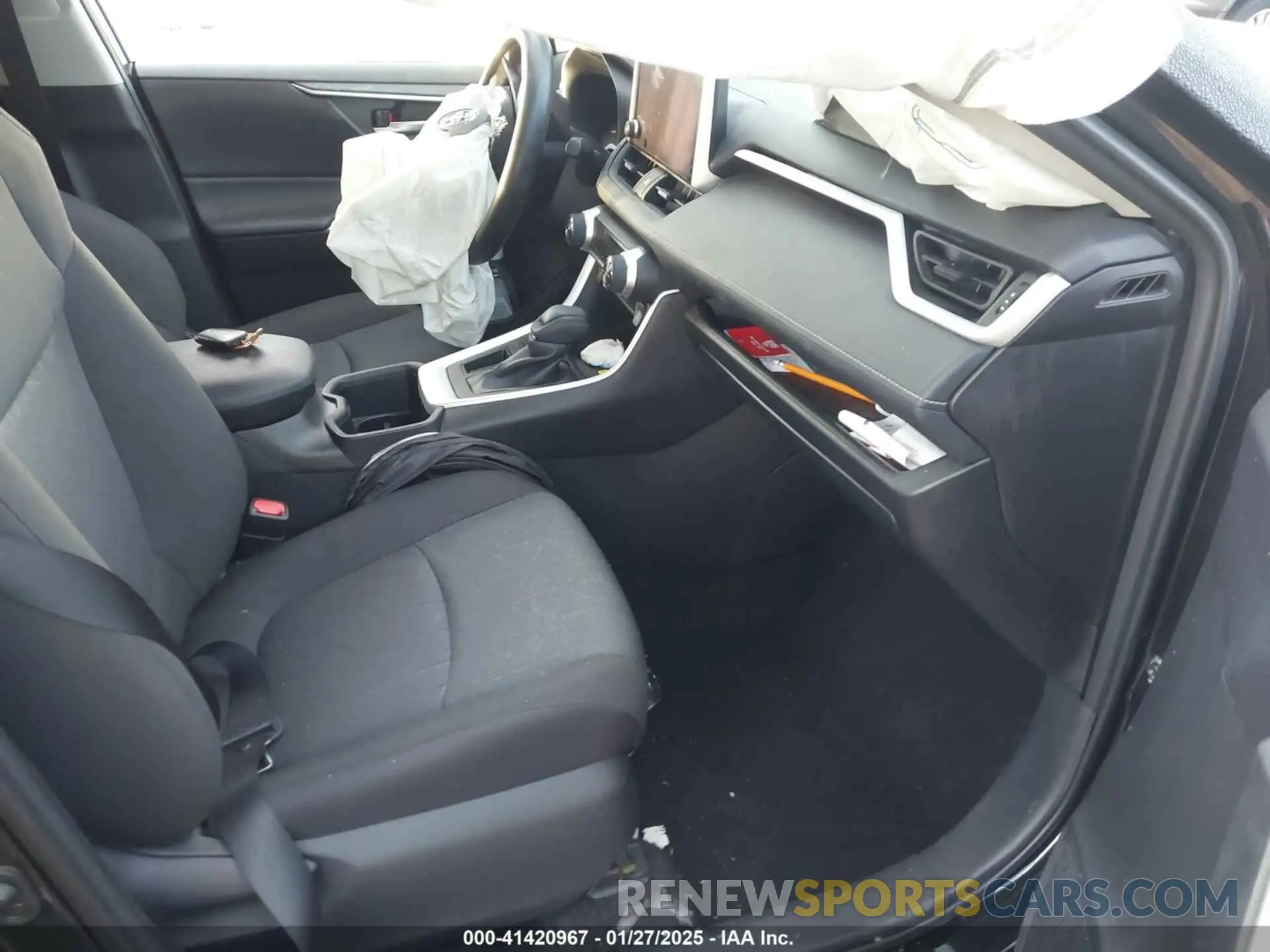 5 Фотография поврежденного автомобиля 2T3W1RFV6RC289345 TOYOTA RAV4 2024