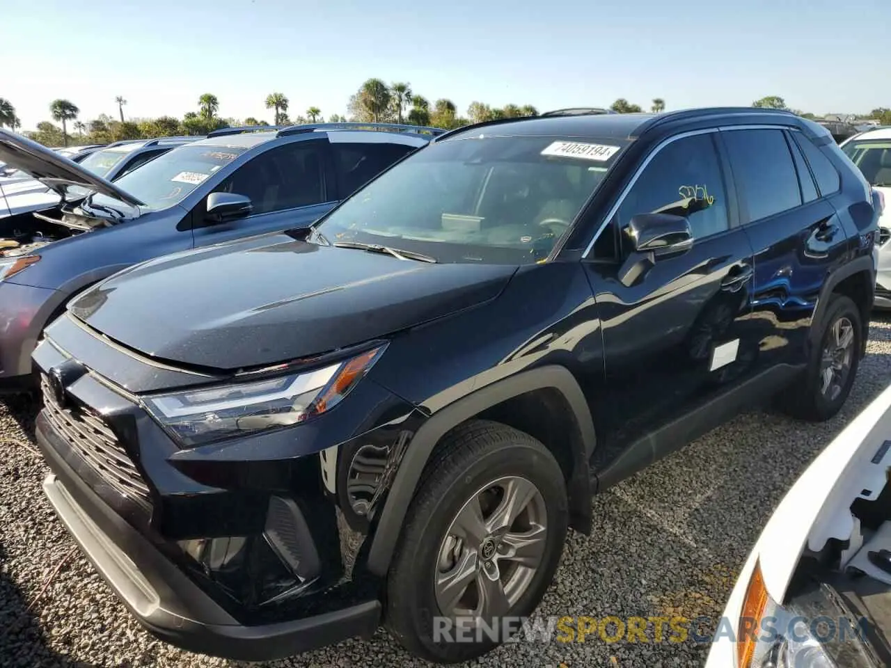 1 Фотография поврежденного автомобиля 2T3W1RFV6RW330197 TOYOTA RAV4 2024