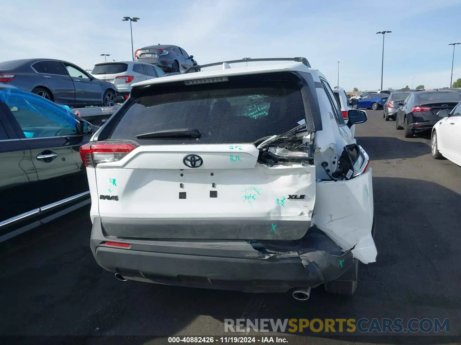 16 Photograph of a damaged car 2T3W1RFV7RW301212 TOYOTA RAV4 2024