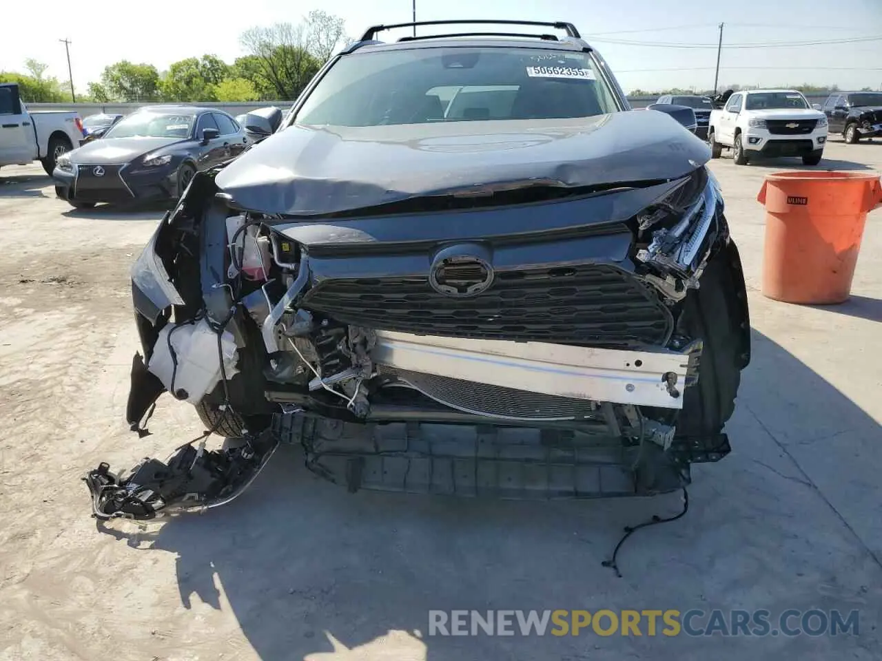 5 Photograph of a damaged car 2T3W1RFV7RW340365 TOYOTA RAV4 2024