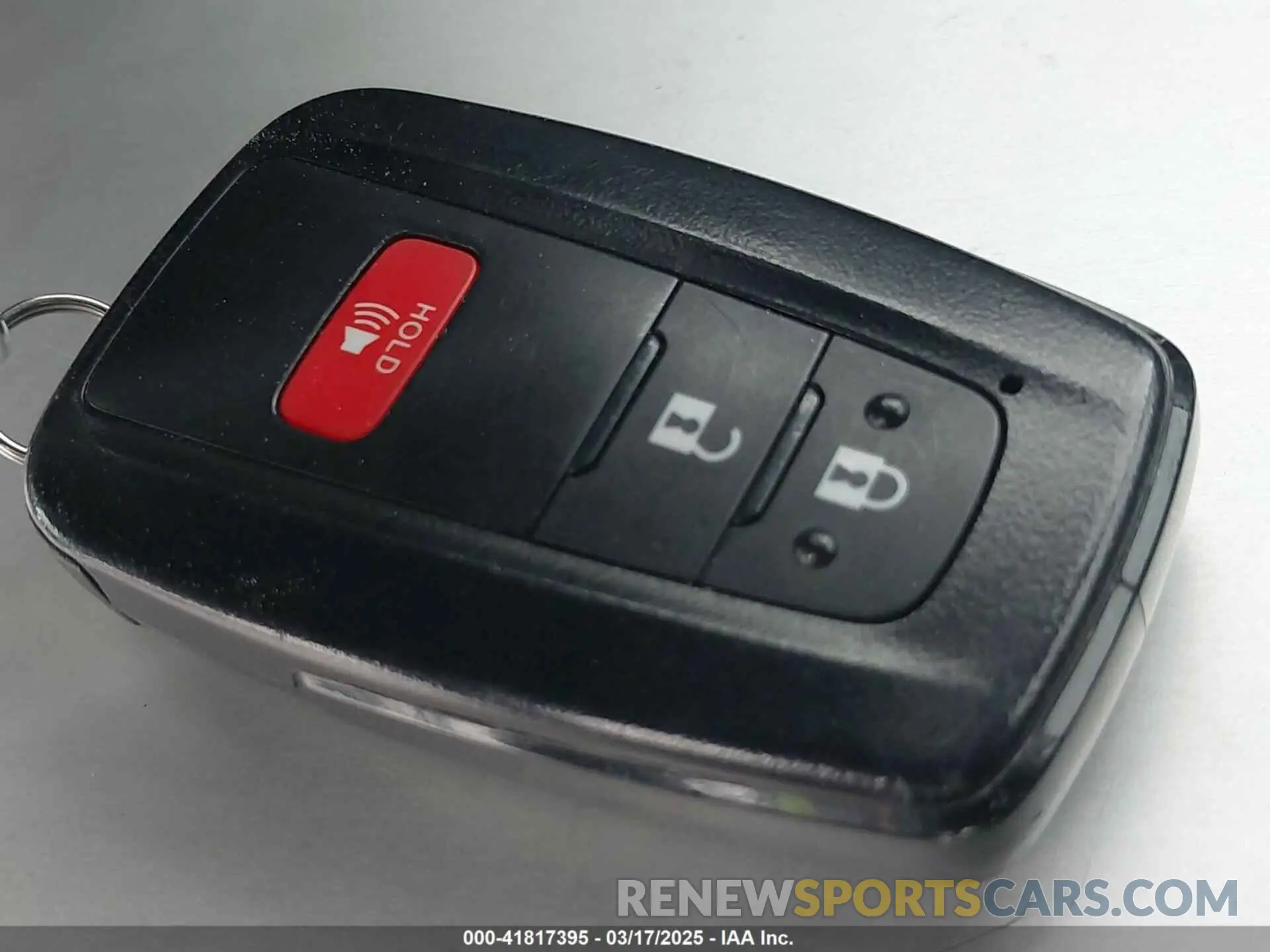 11 Фотография поврежденного автомобиля 2T3W1RFV7RW358249 TOYOTA RAV4 2024