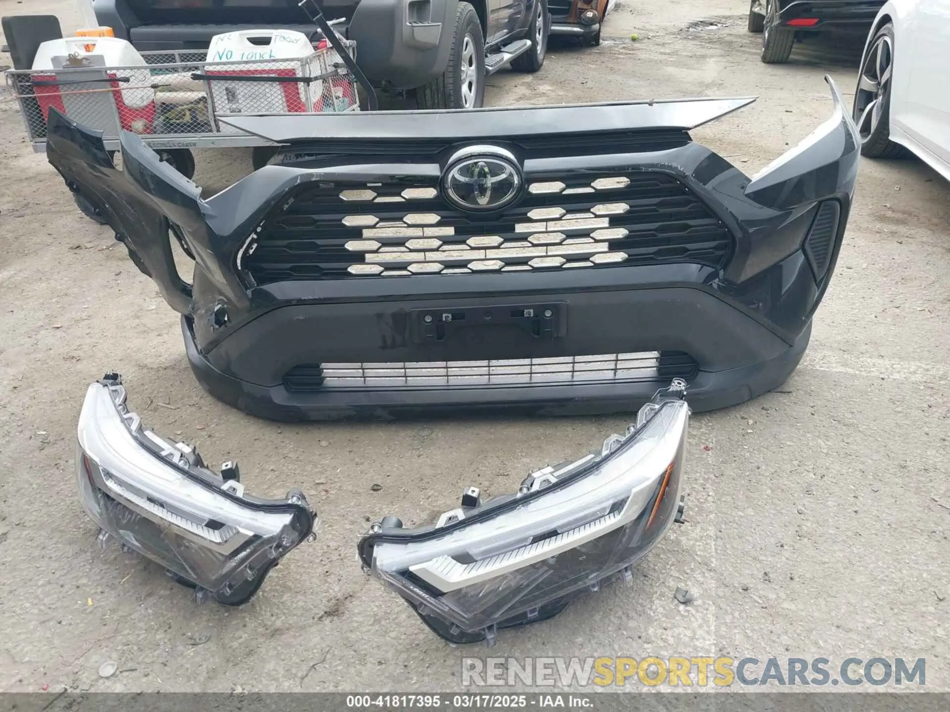 12 Фотография поврежденного автомобиля 2T3W1RFV7RW358249 TOYOTA RAV4 2024