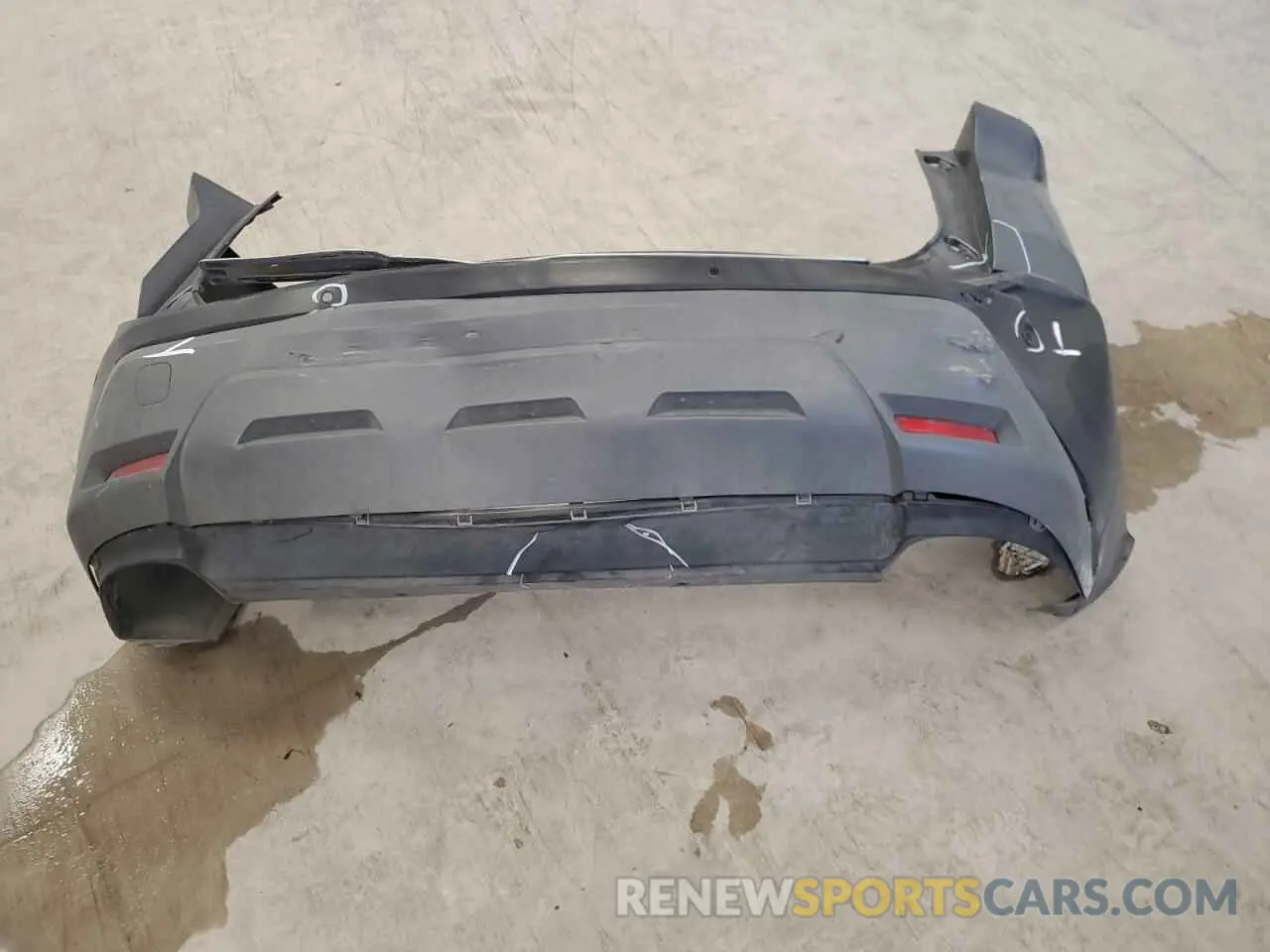 13 Photograph of a damaged car 2T3W1RFV8RC258873 TOYOTA RAV4 2024