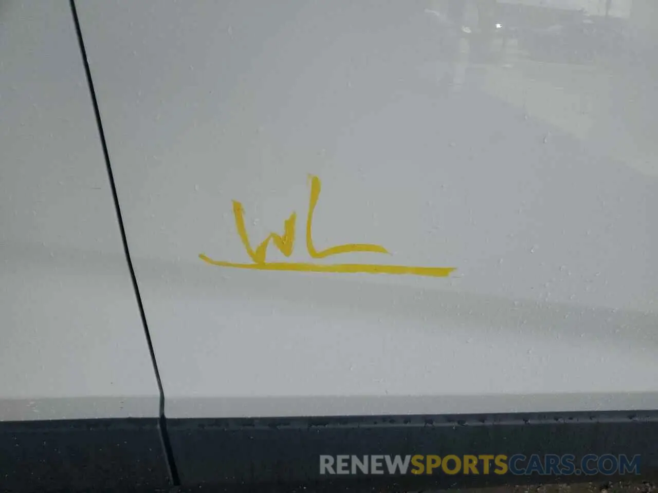 12 Photograph of a damaged car 2T3W1RFV8RC259876 TOYOTA RAV4 2024