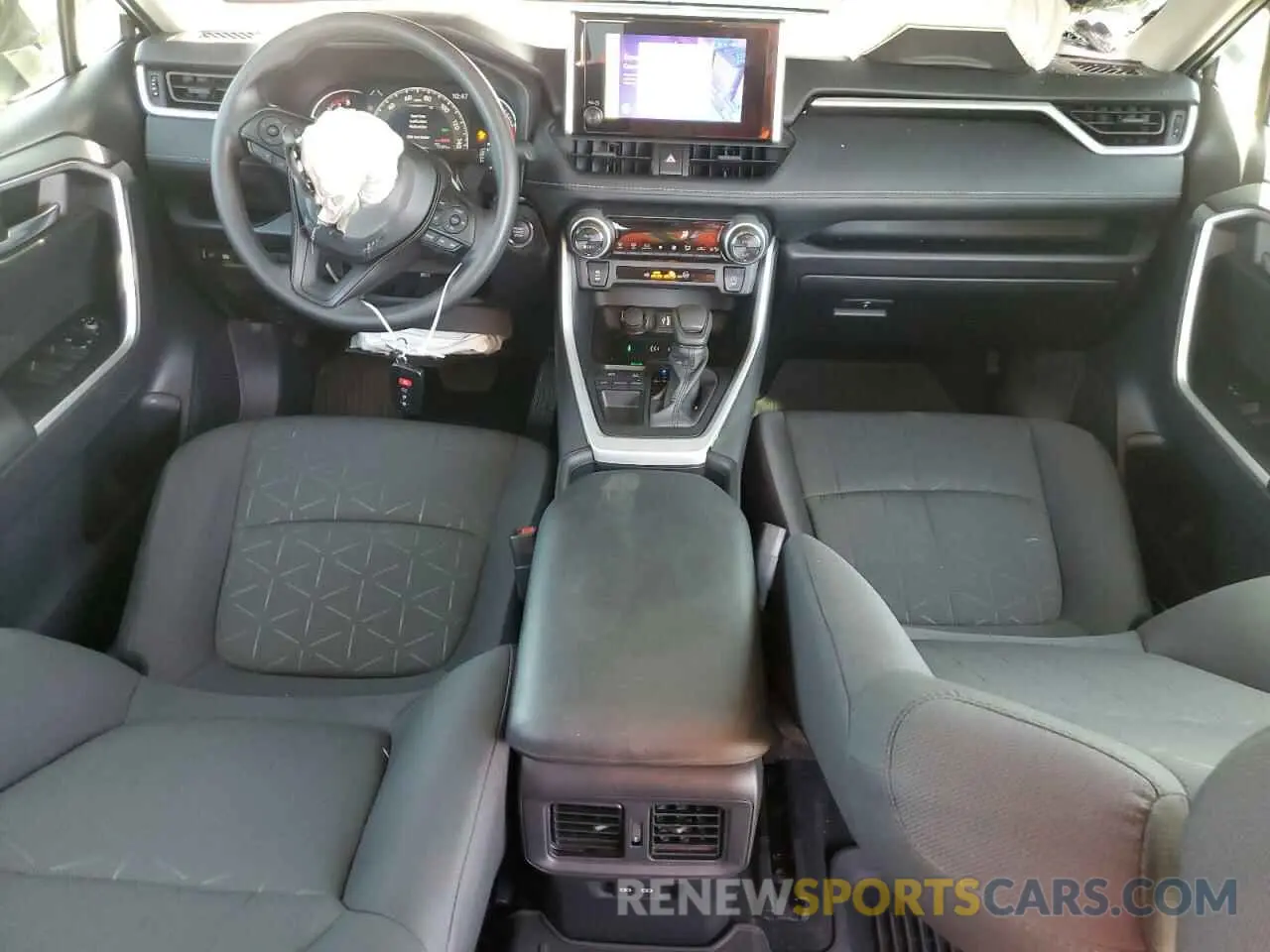 8 Фотография поврежденного автомобиля 2T3W1RFV8RW314129 TOYOTA RAV4 2024