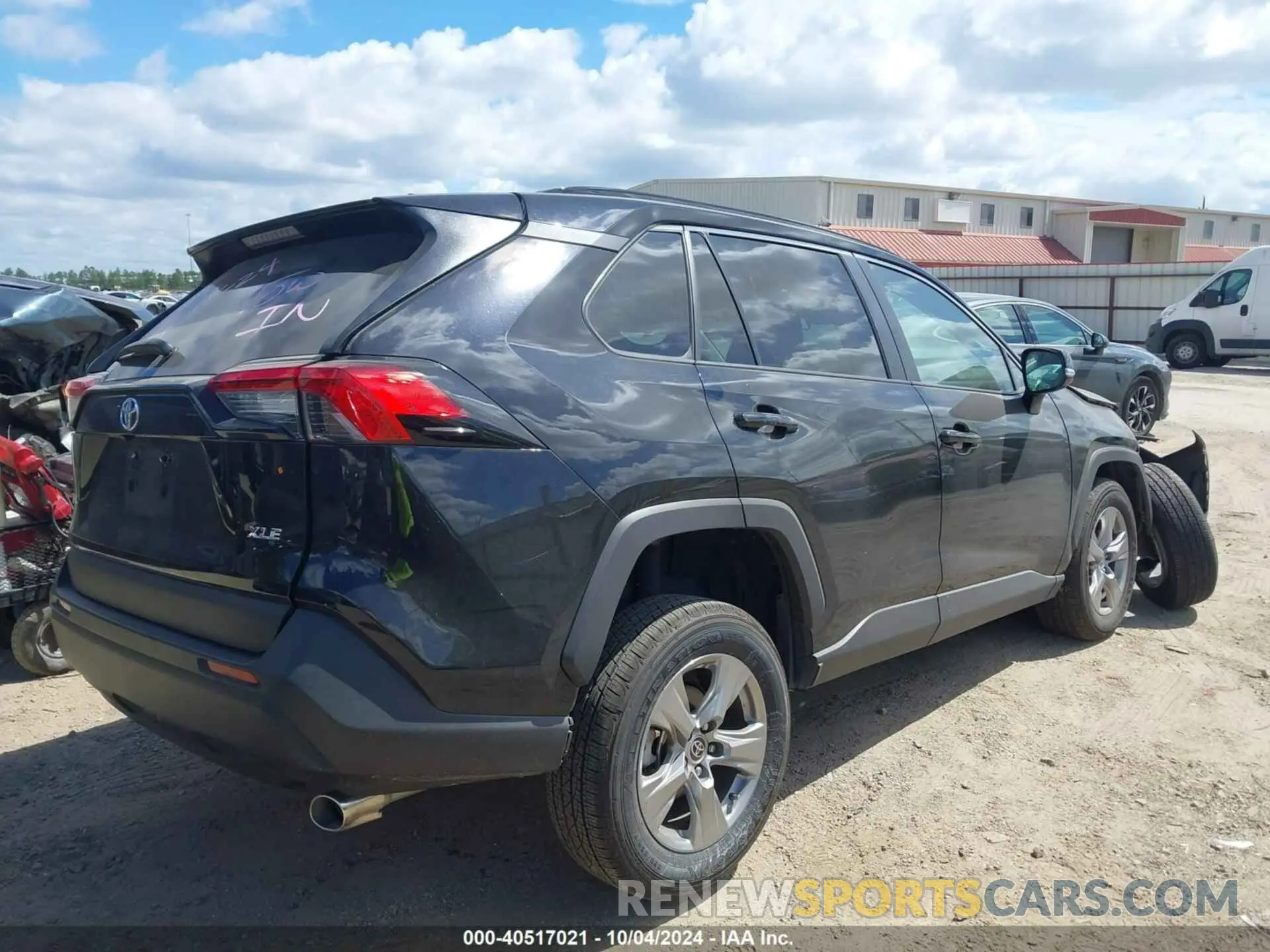 4 Фотография поврежденного автомобиля 2T3W1RFV8RW319489 TOYOTA RAV4 2024