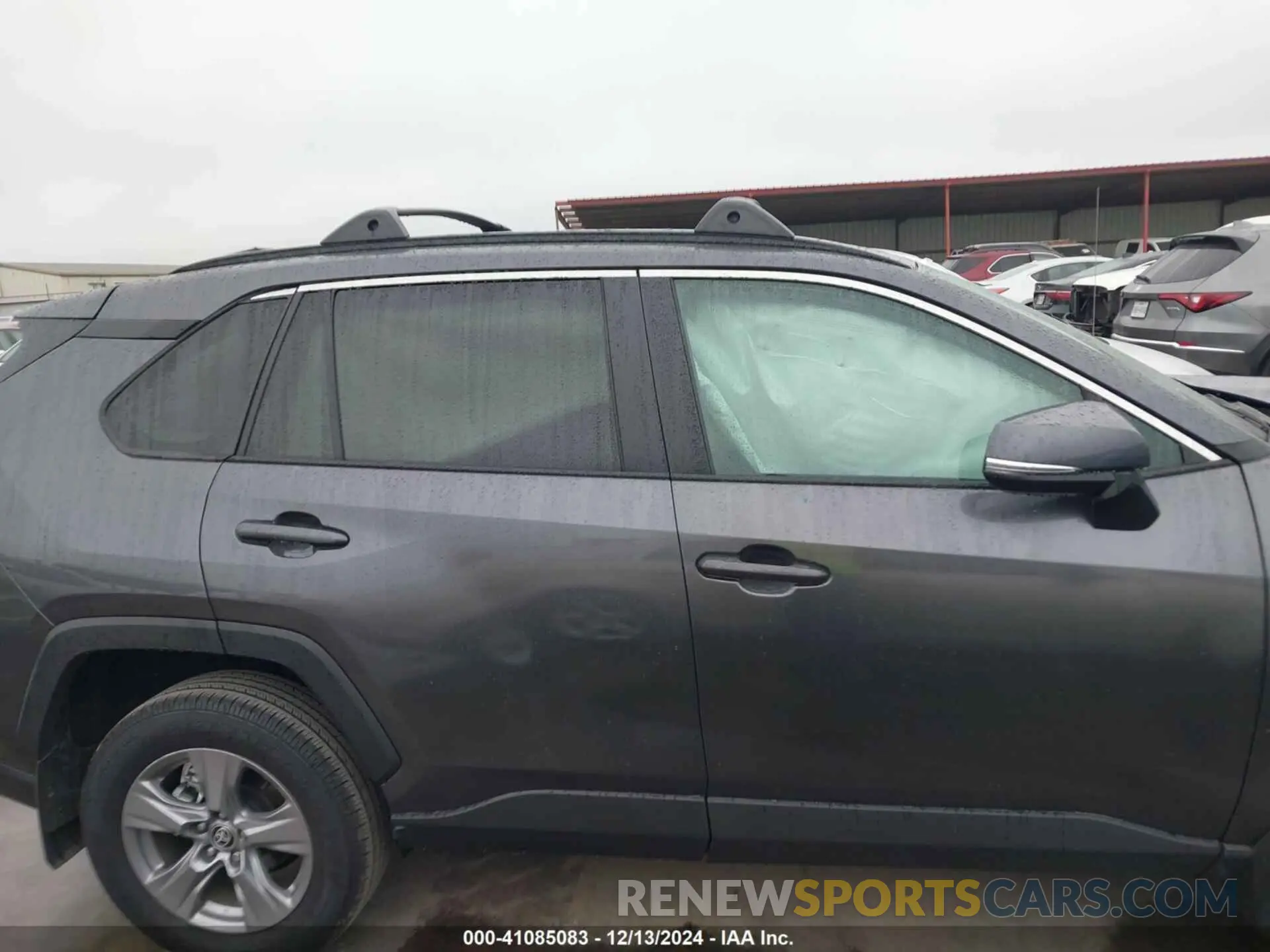 14 Фотография поврежденного автомобиля 2T3W1RFV9RC269946 TOYOTA RAV4 2024