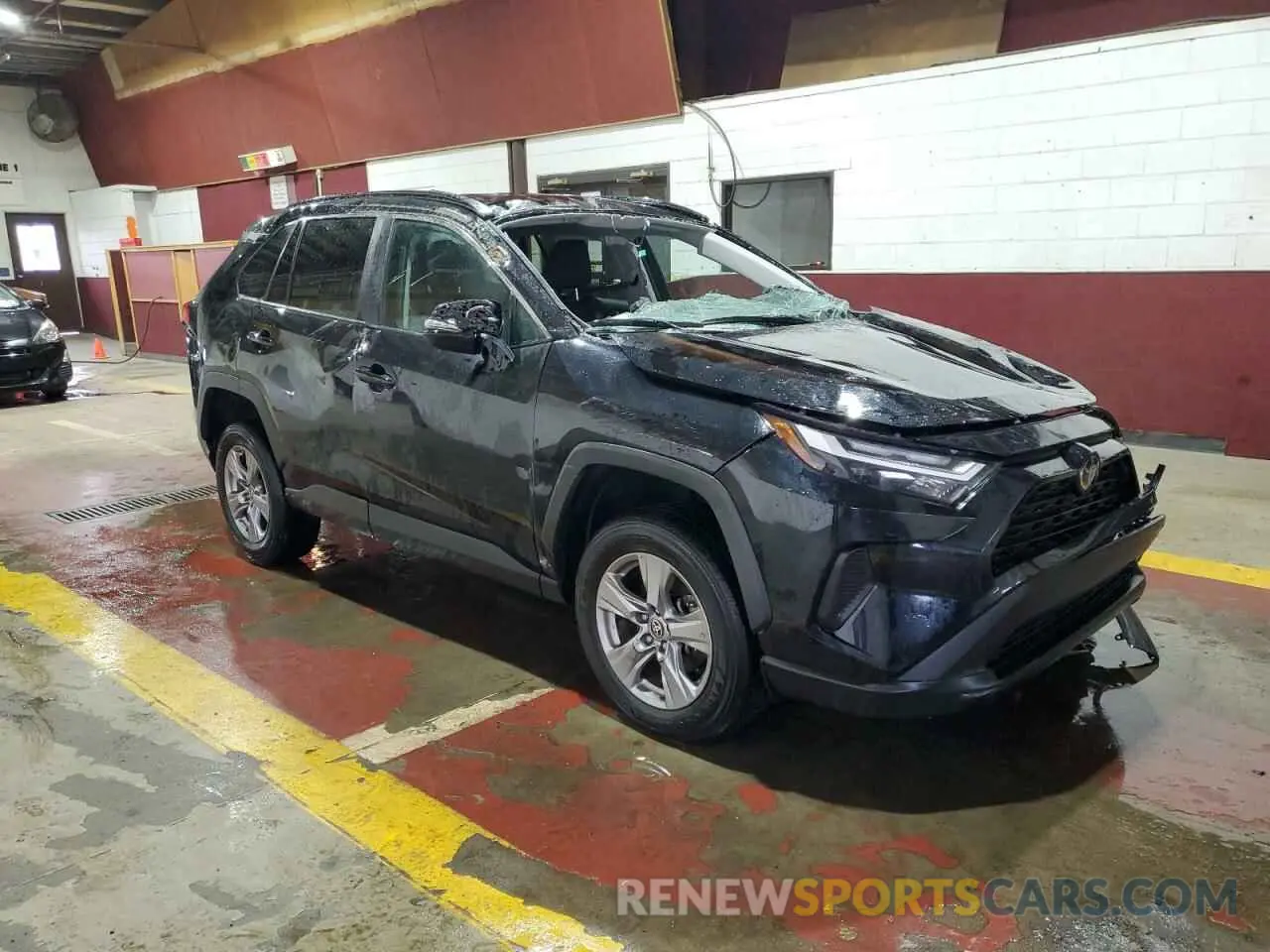 4 Photograph of a damaged car 2T3W1RFV9RW307819 TOYOTA RAV4 2024