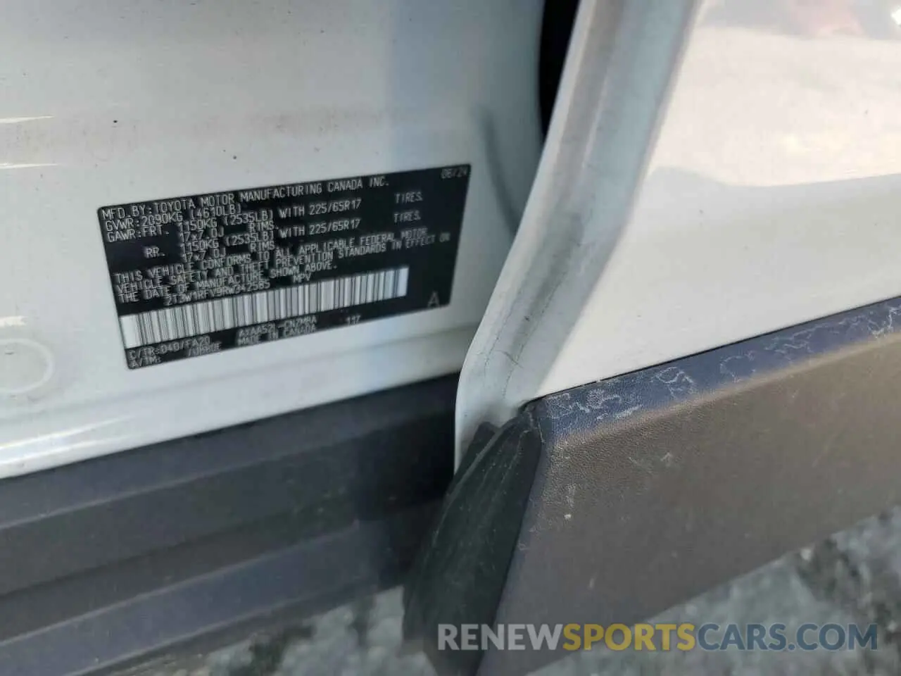 12 Фотография поврежденного автомобиля 2T3W1RFV9RW342585 TOYOTA RAV4 2024